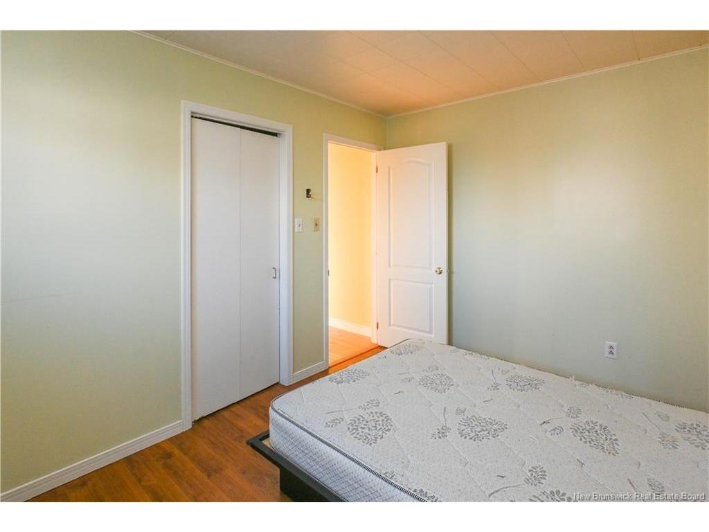 









23


Saint-Simon

RD,
Caraquet,




NB
E1W 1B3

