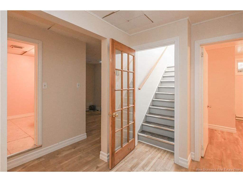 









23


Saint-Simon

RD,
Caraquet,




NB
E1W 1B3

