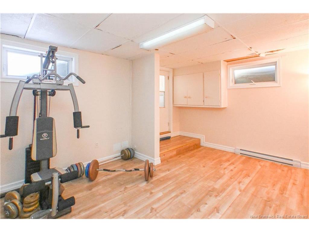 









23


Saint-Simon

RD,
Caraquet,




NB
E1W 1B3

