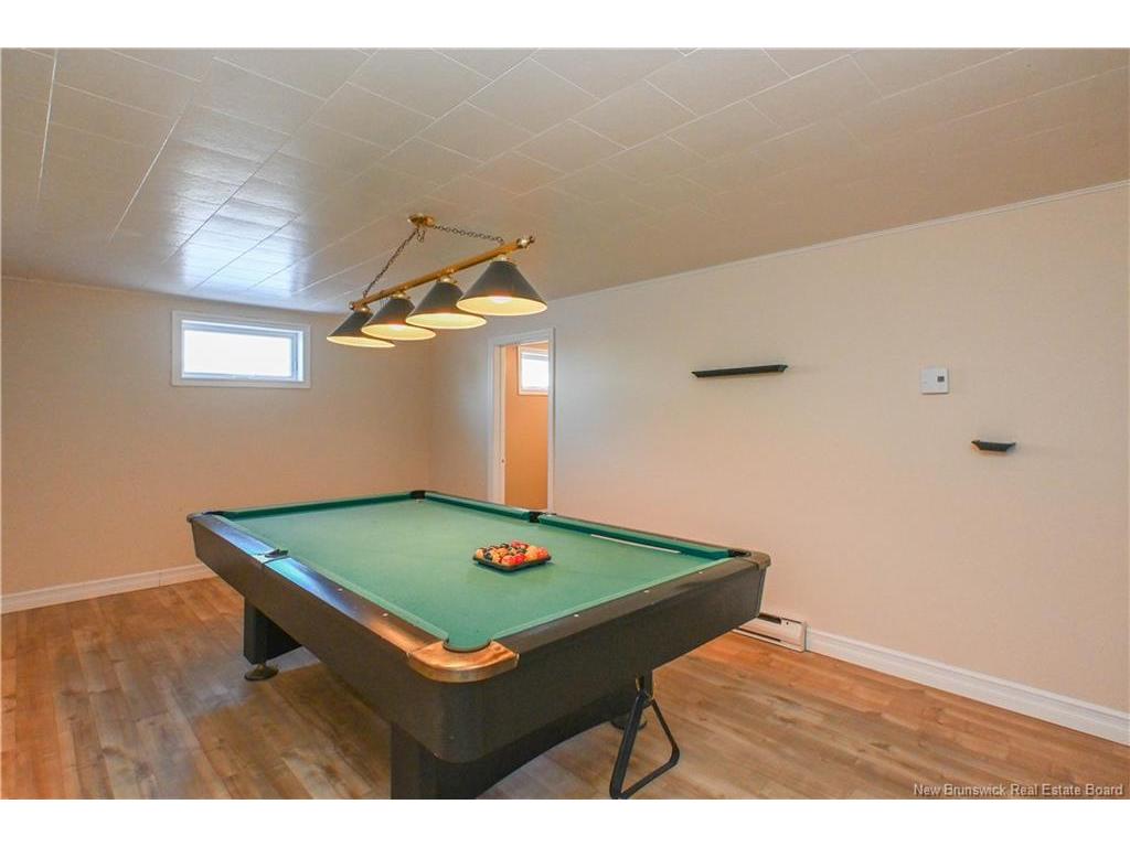 









23


Saint-Simon

RD,
Caraquet,




NB
E1W 1B3

