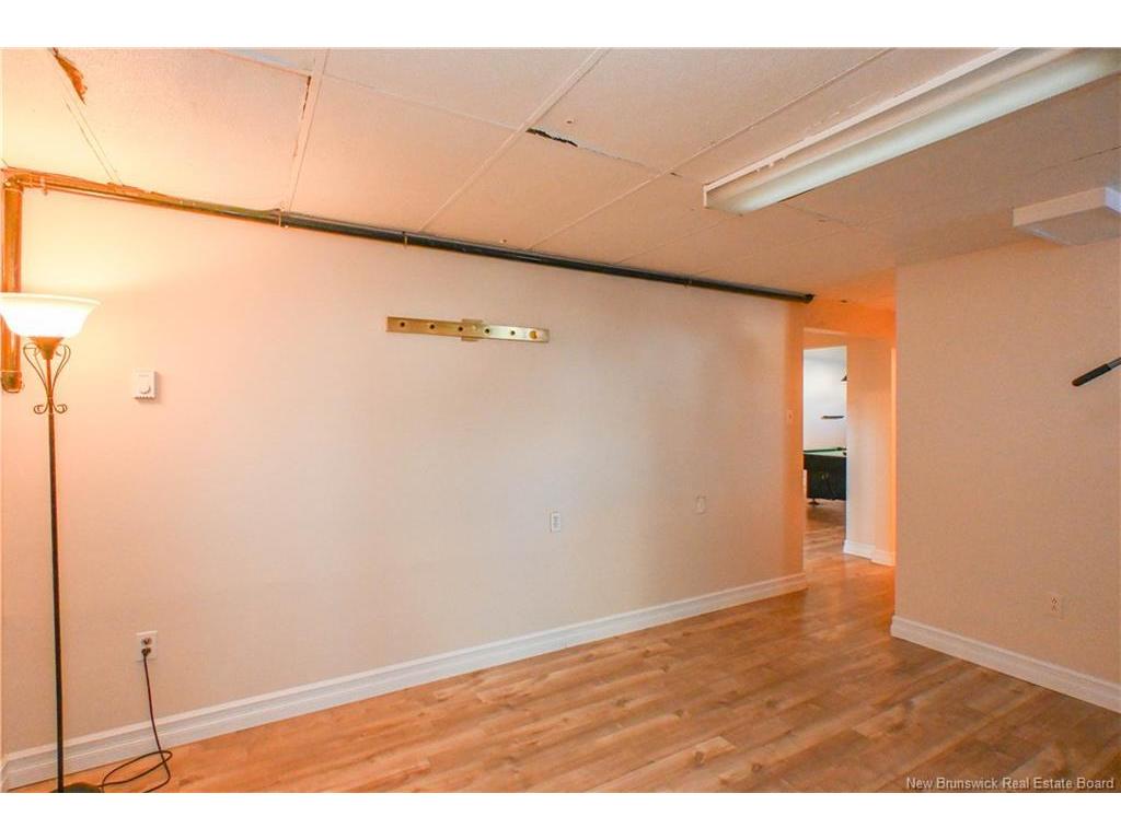 









23


Saint-Simon

RD,
Caraquet,




NB
E1W 1B3

