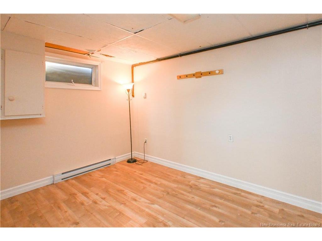 









23


Saint-Simon

RD,
Caraquet,




NB
E1W 1B3

