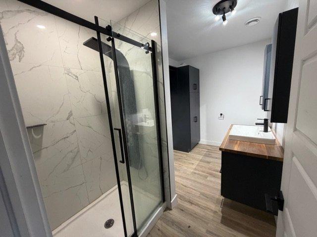 









595


Ch. des Hauts-Cantons

,
Stratford,




QC
G0Y1P0

