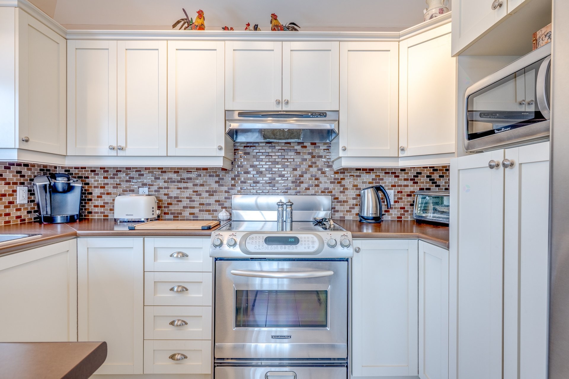 









2460


Boul. Lafontaine

, 401,
Saint-Jérôme,




QC
J7Y5L2

