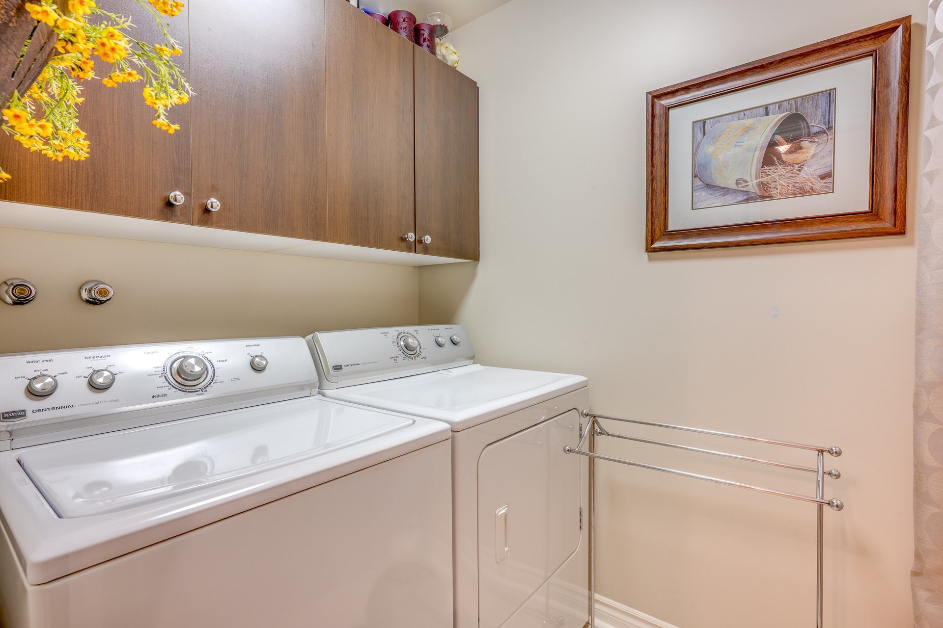 









2460


Boul. Lafontaine

, 401,
Saint-Jérôme,




QC
J7Y5L2

