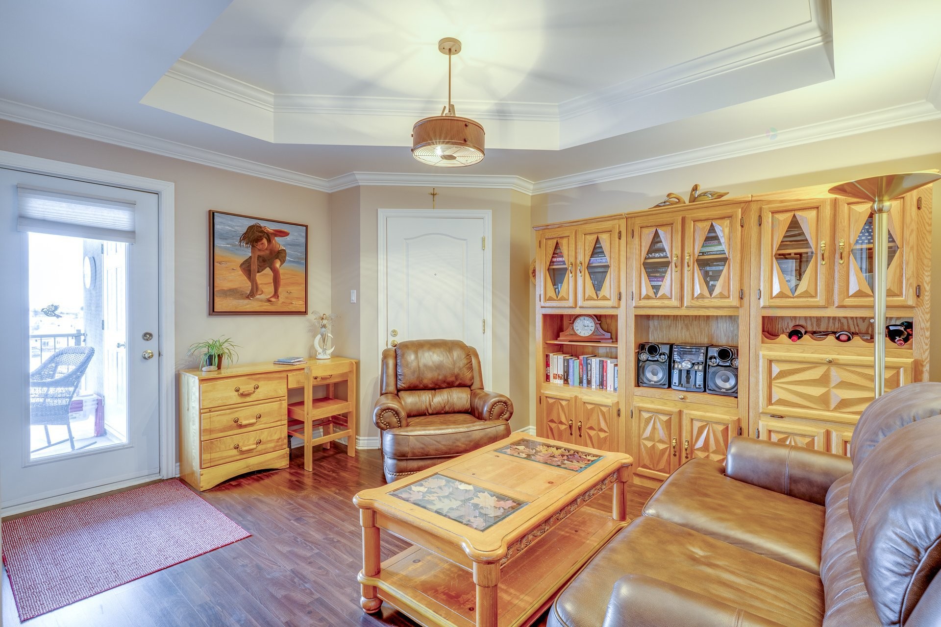 









2460


Boul. Lafontaine

, 401,
Saint-Jérôme,




QC
J7Y5L2


