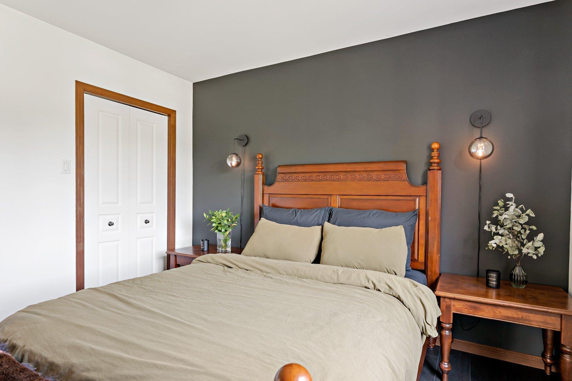 









1808


Ch. du Golf

,
Mont-Tremblant,




QC
J8E2K6

