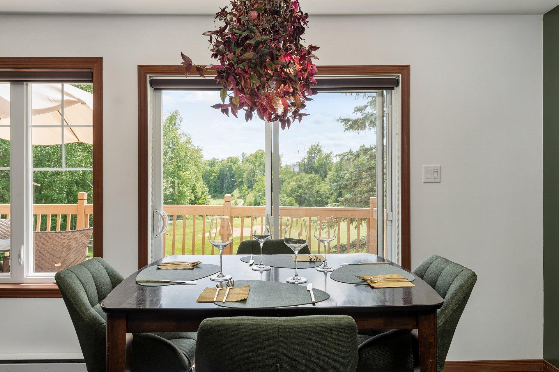 









1808


Ch. du Golf

,
Mont-Tremblant,




QC
J8E2K6

