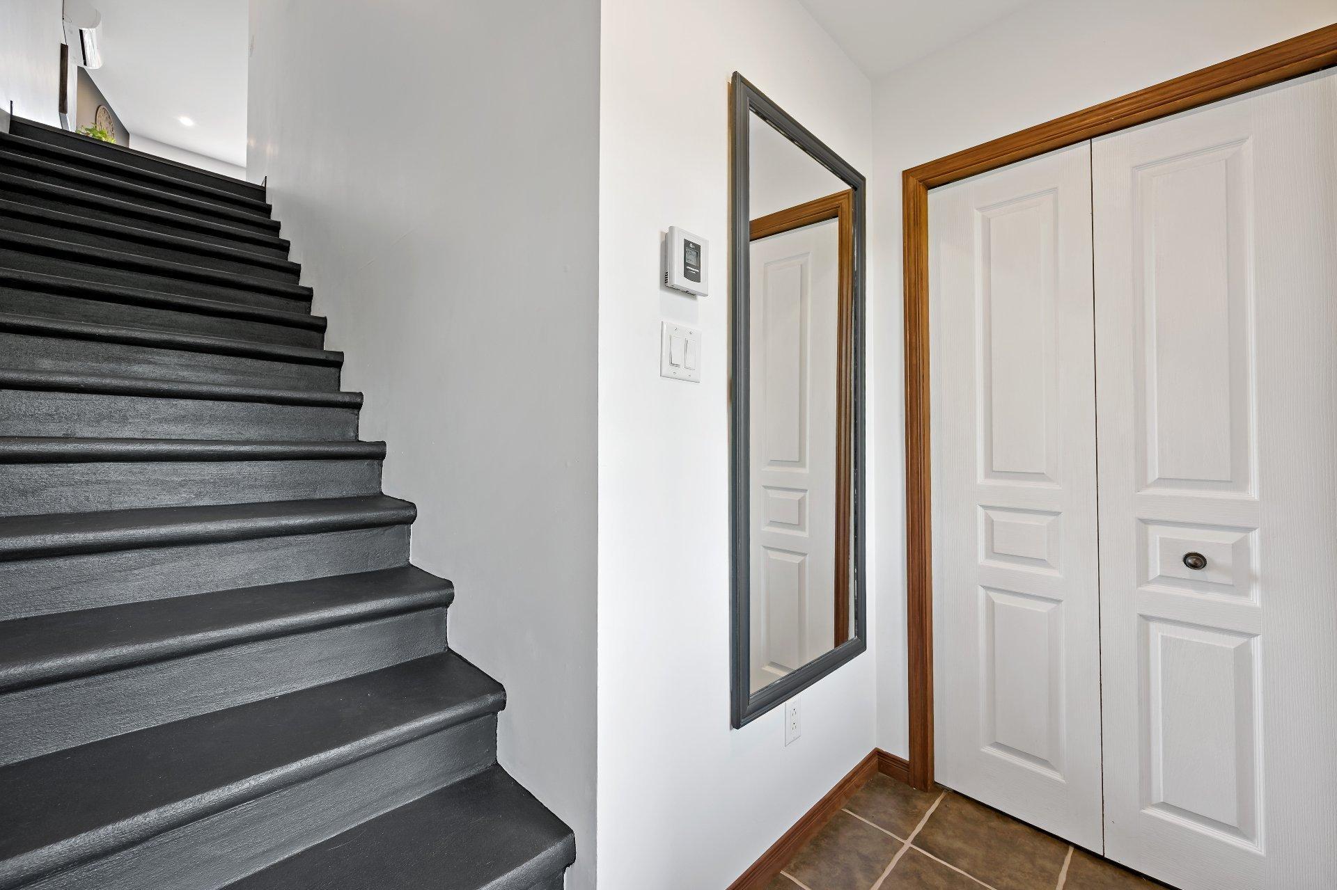 









1808


Ch. du Golf

,
Mont-Tremblant,




QC
J8E2K6

