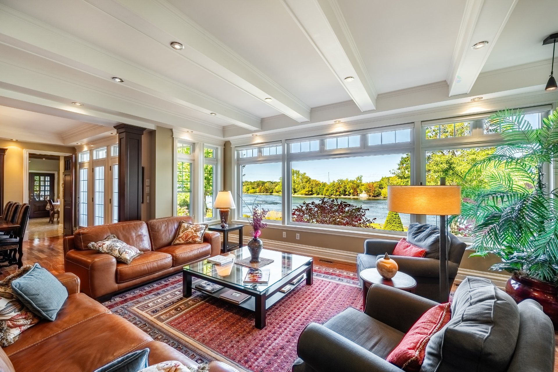 









20


Rue De Richelieu

,
Chambly,




QC
J3L2B9

