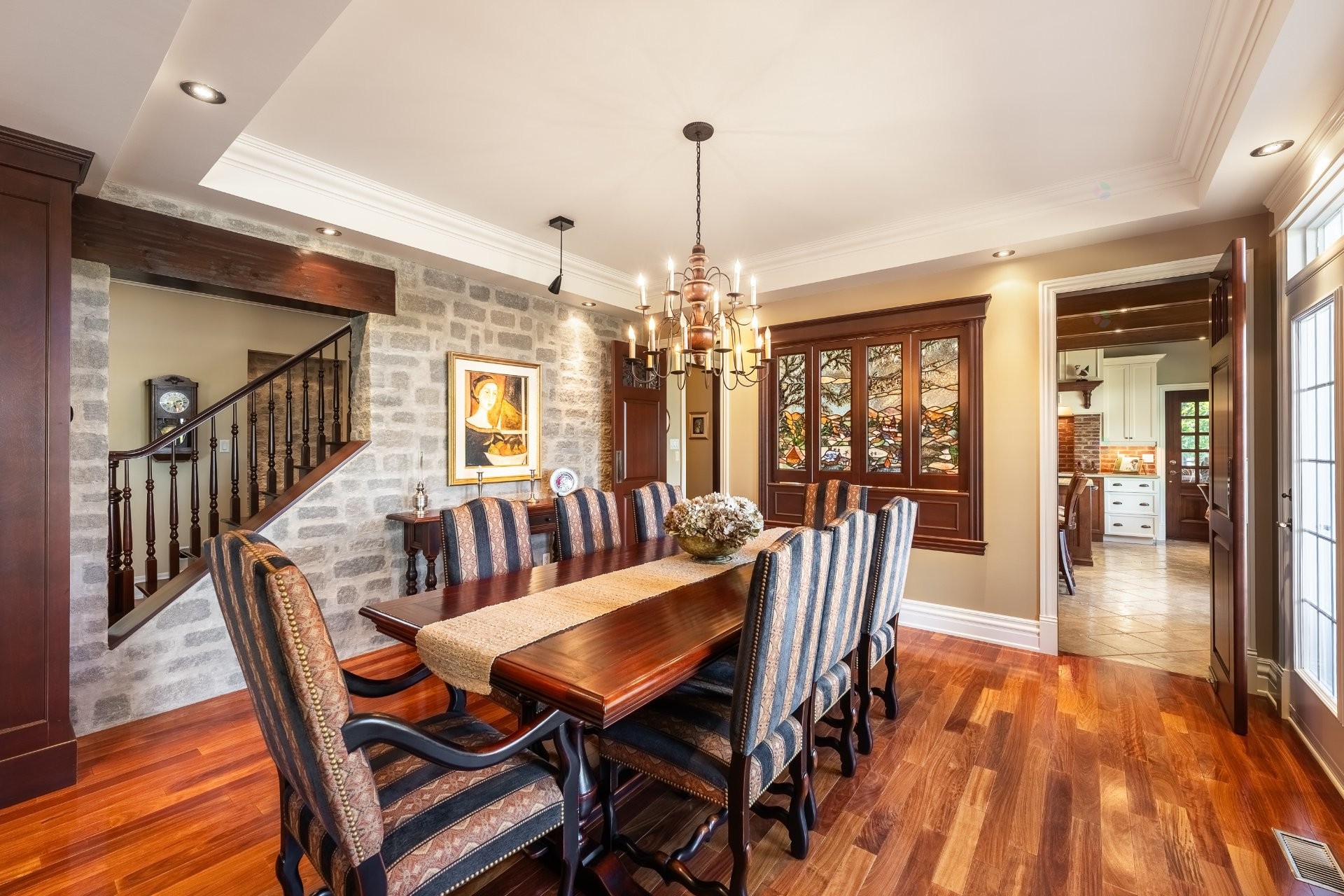 









20


Rue De Richelieu

,
Chambly,




QC
J3L2B9

