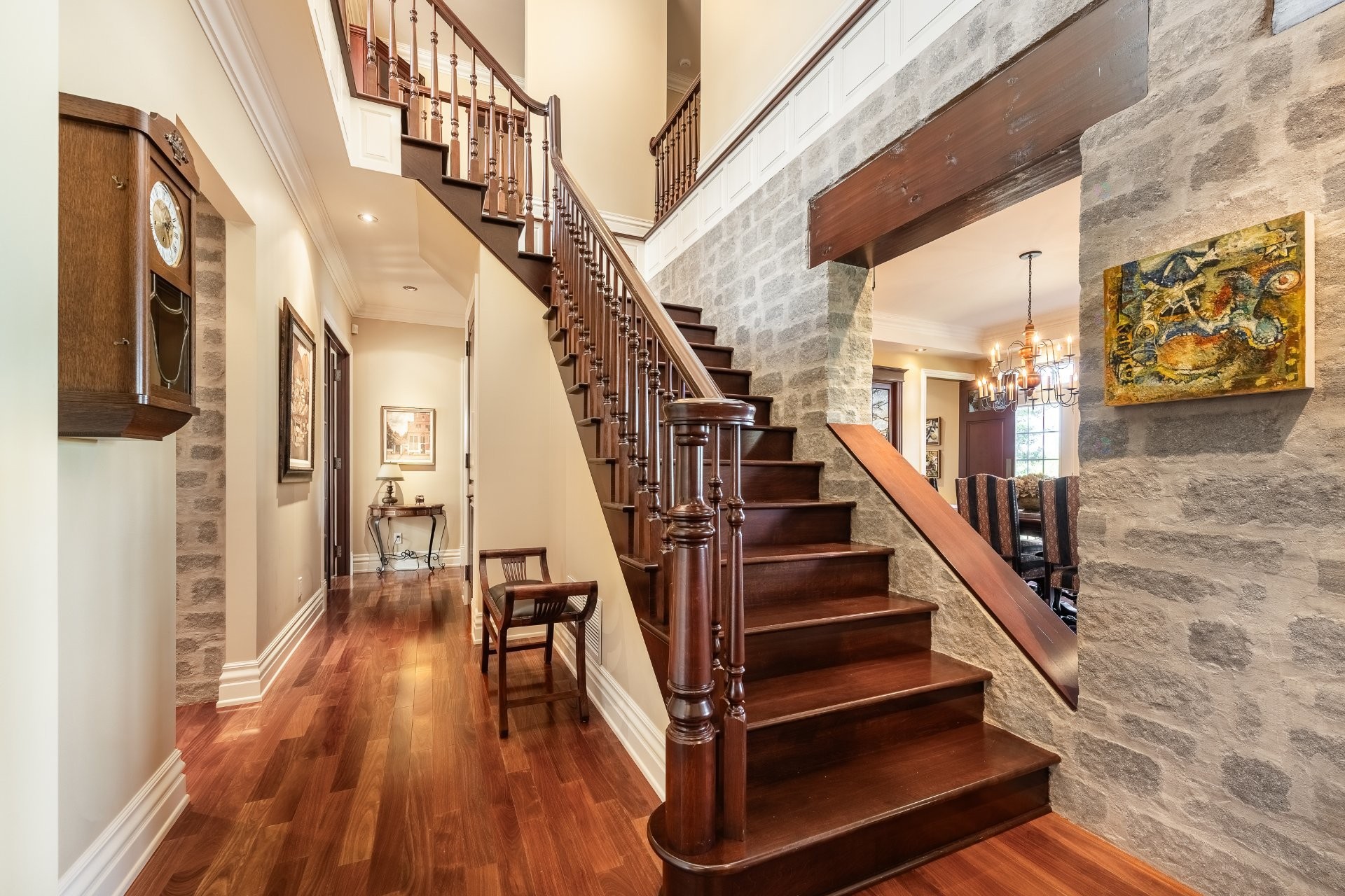 









20


Rue De Richelieu

,
Chambly,




QC
J3L2B9

