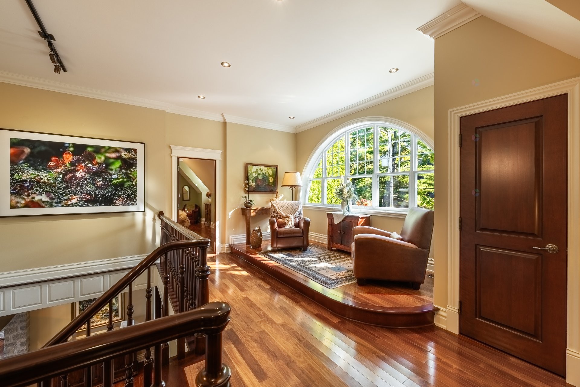 









20


Rue De Richelieu

,
Chambly,




QC
J3L2B9

