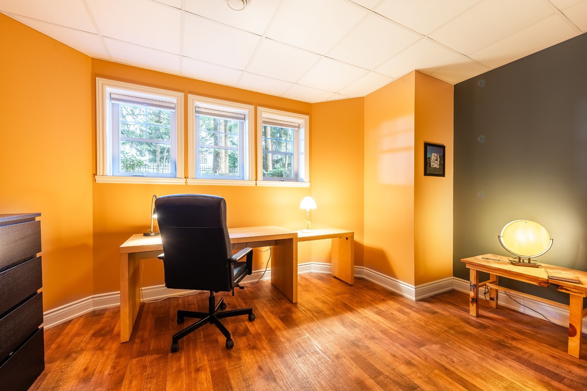 









20


Rue De Richelieu

,
Chambly,




QC
J3L2B9

