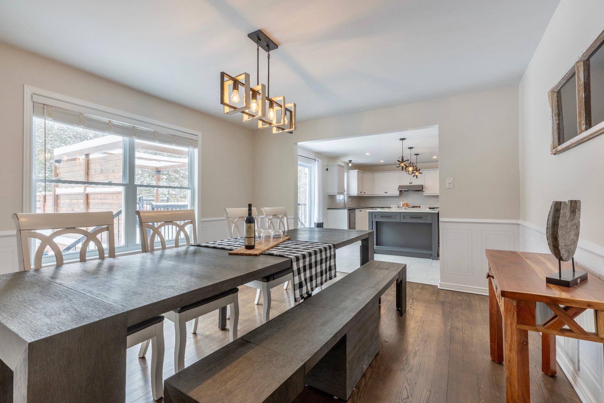 









1923


Rue du Patrimoine

,
Saint-Lazare,




QC
J7T3K5

