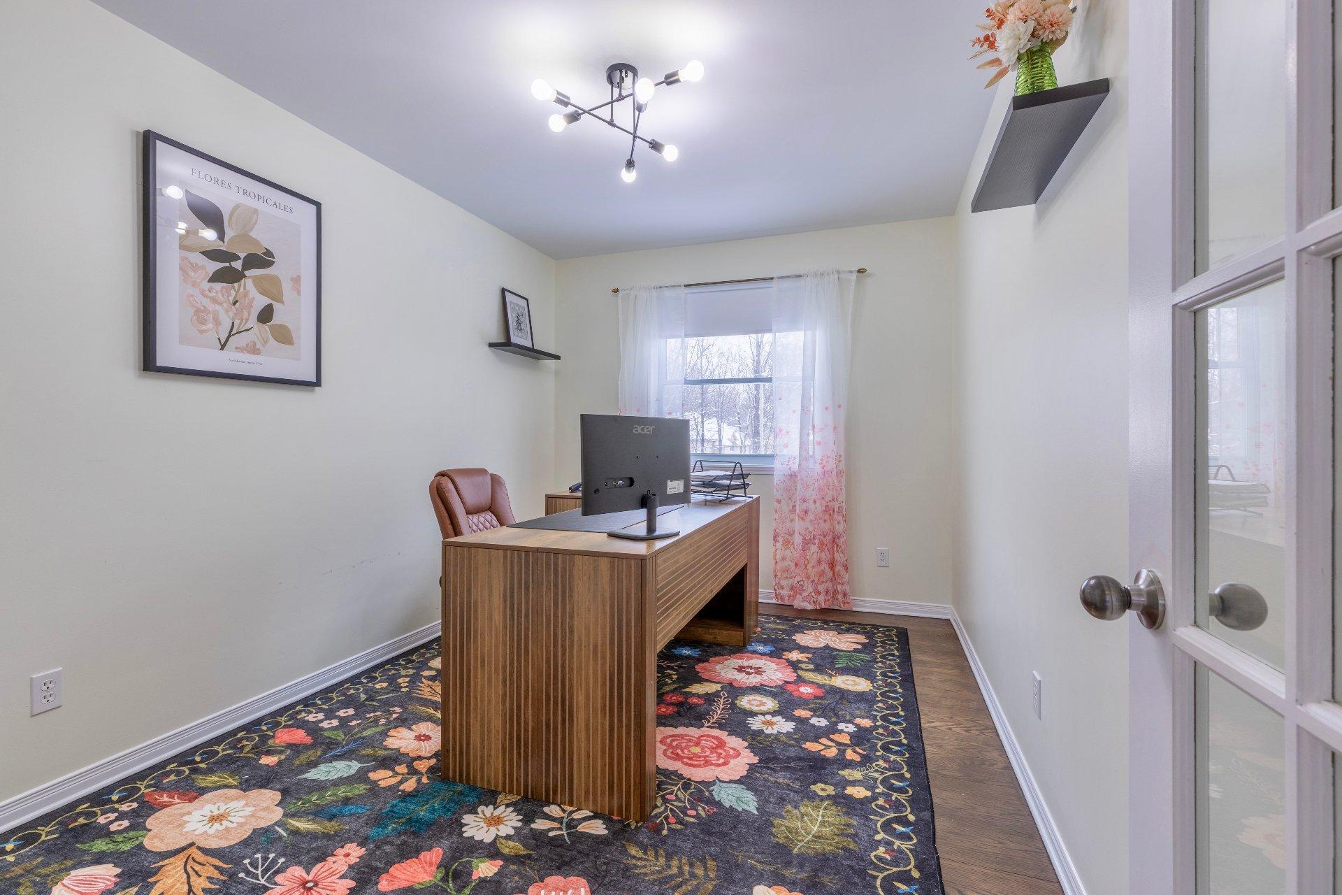 









1923


Rue du Patrimoine

,
Saint-Lazare,




QC
J7T3K5

