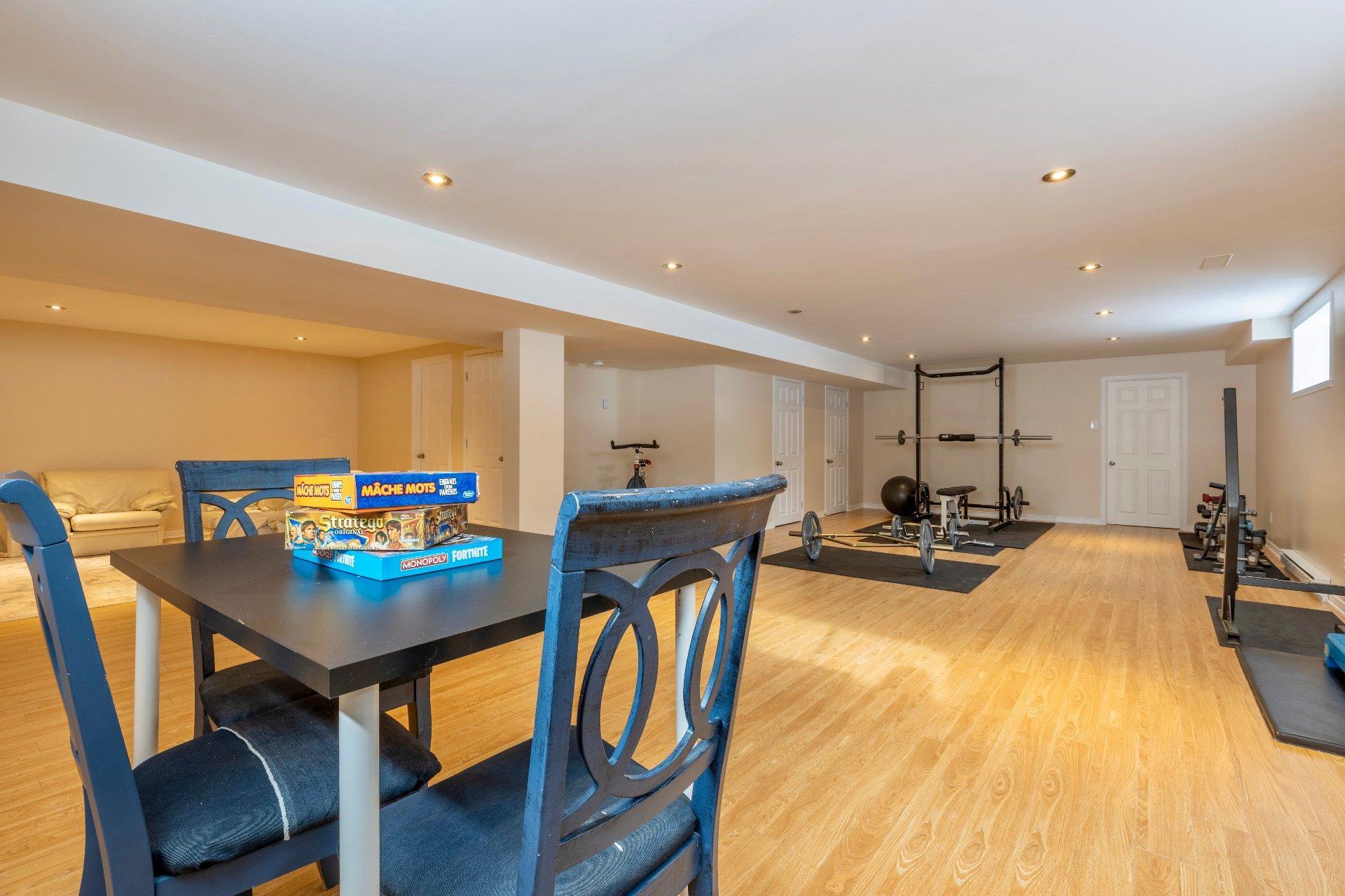 









1923


Rue du Patrimoine

,
Saint-Lazare,




QC
J7T3K5

