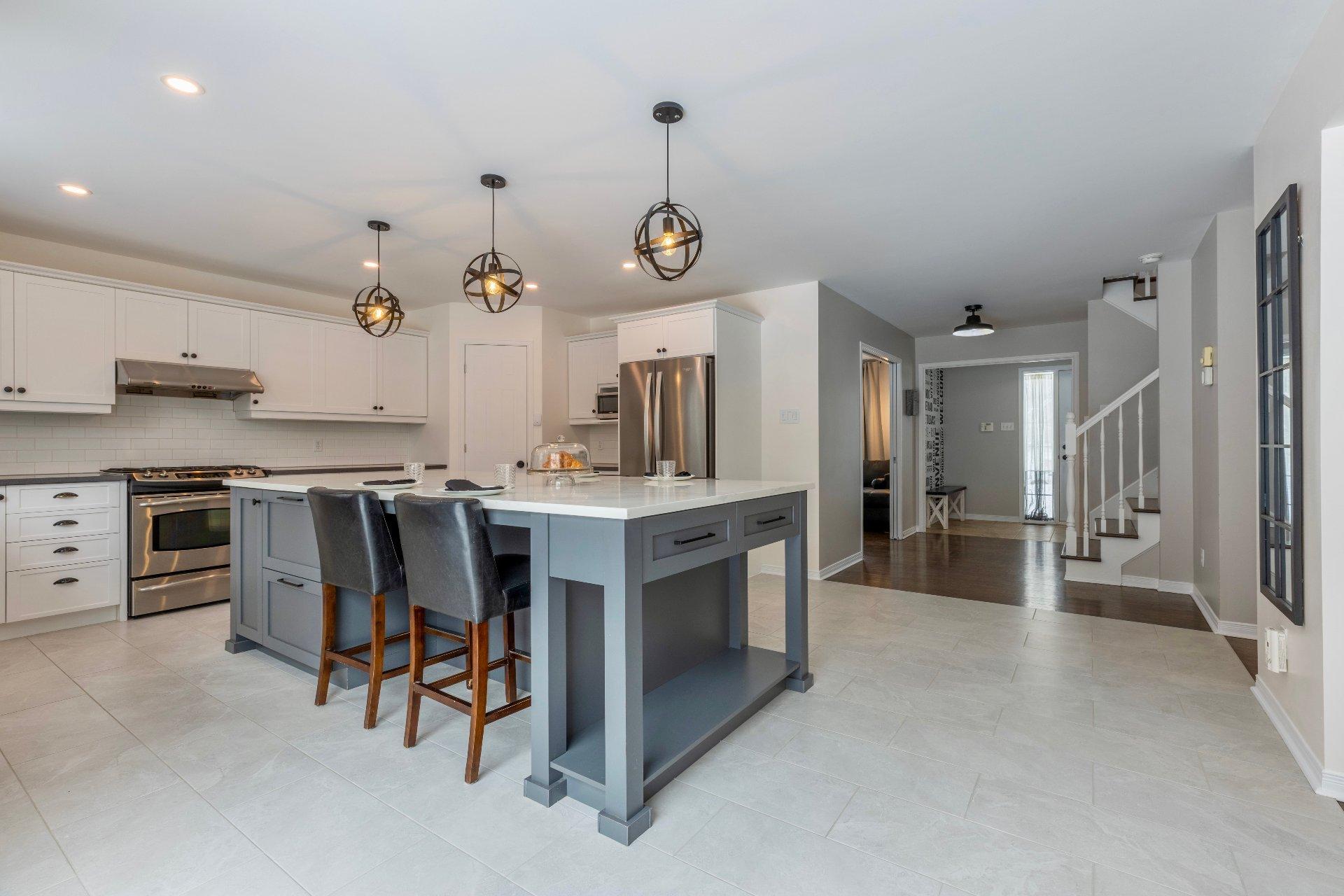 









1923


Rue du Patrimoine

,
Saint-Lazare,




QC
J7T3K5

