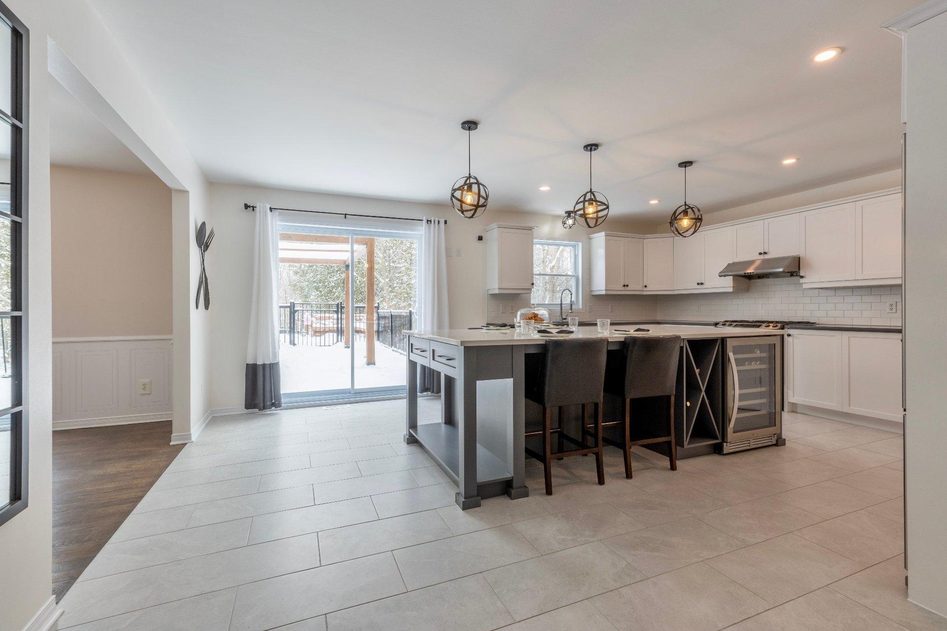 









1923


Rue du Patrimoine

,
Saint-Lazare,




QC
J7T3K5

