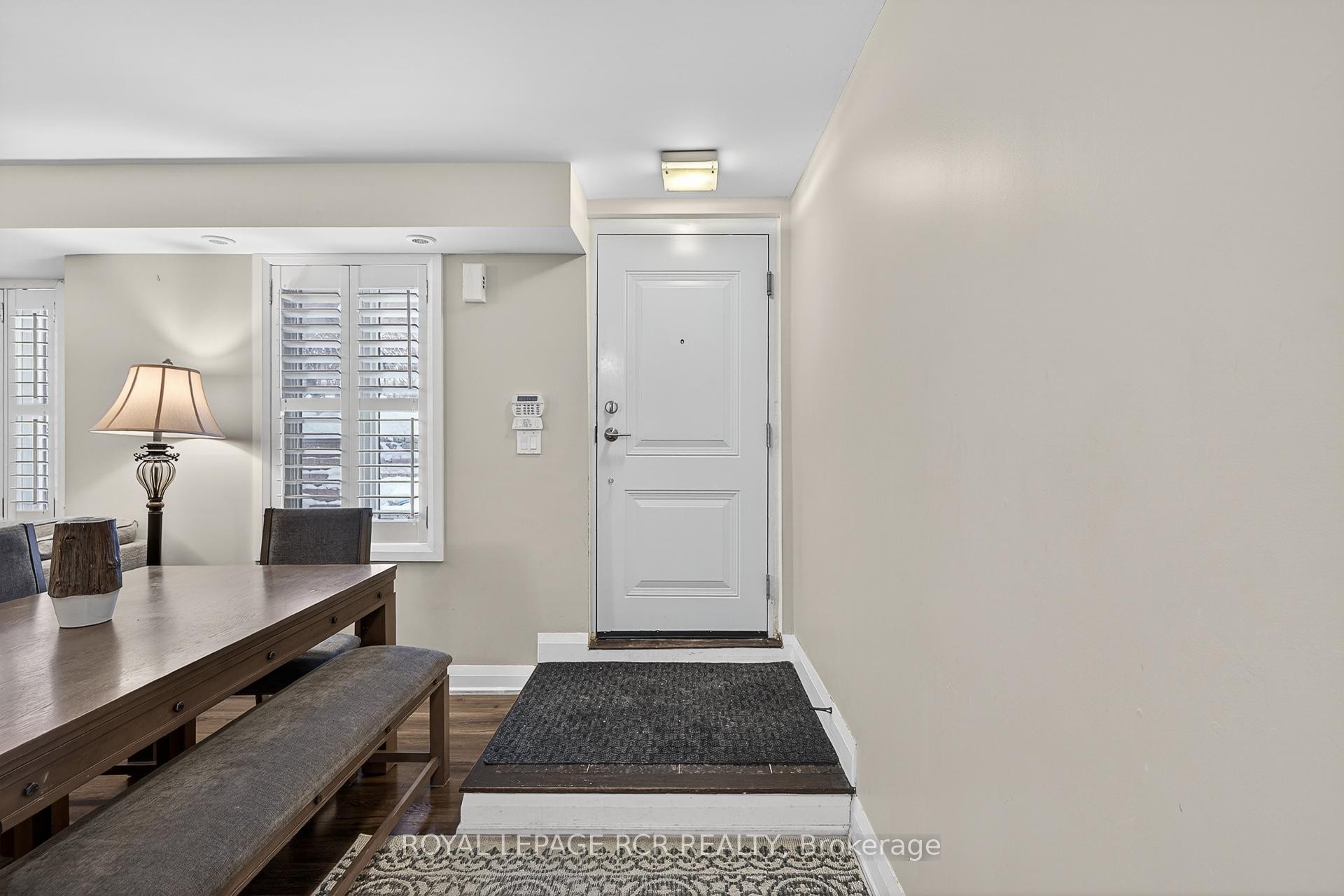 









326


John

Street, 138,
Markham,




ON
L3T 0B1

