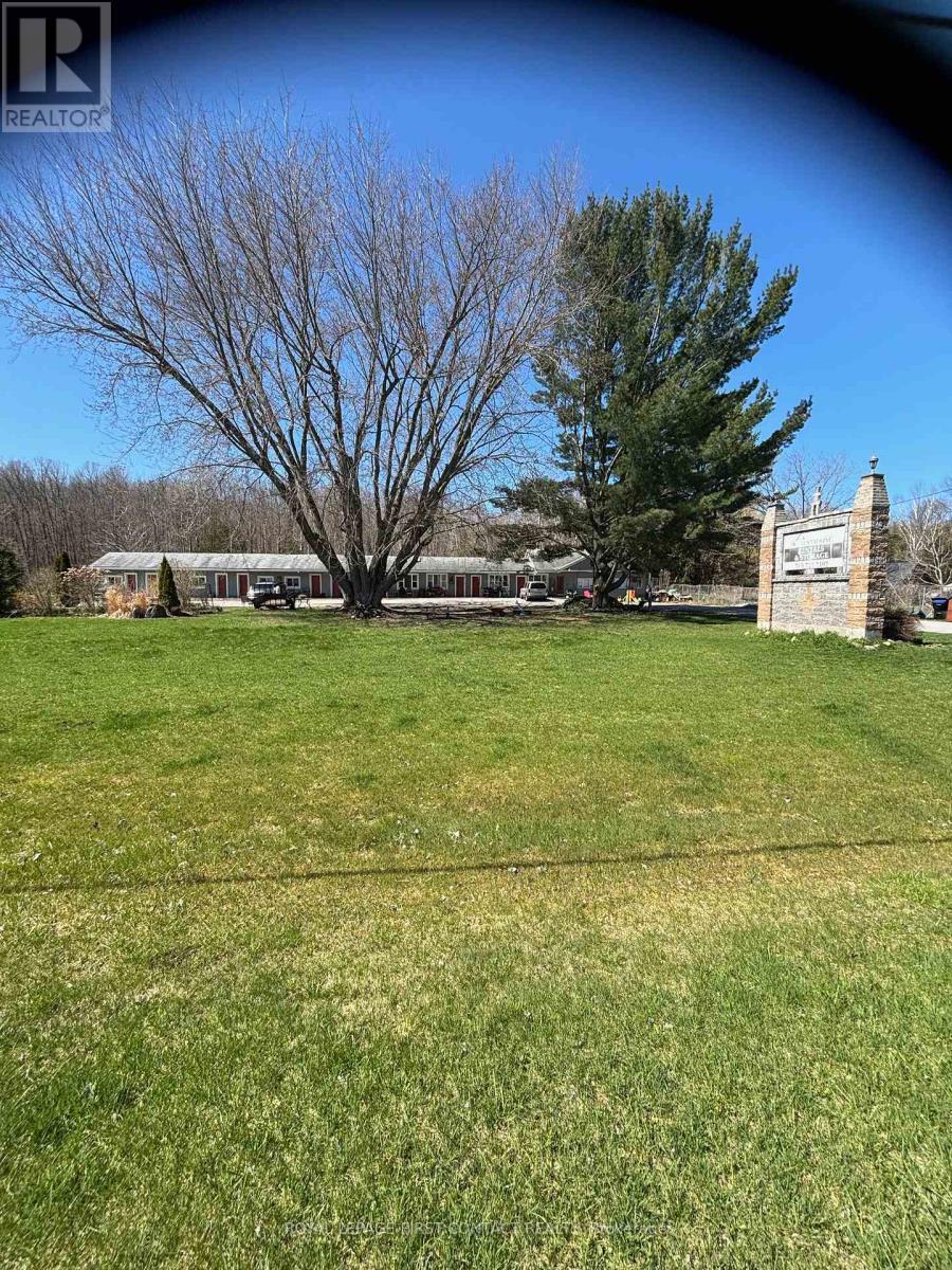 












12774 COUNTY RD 16 ROAD

,
Severn,




Ontario
L0K2C0

