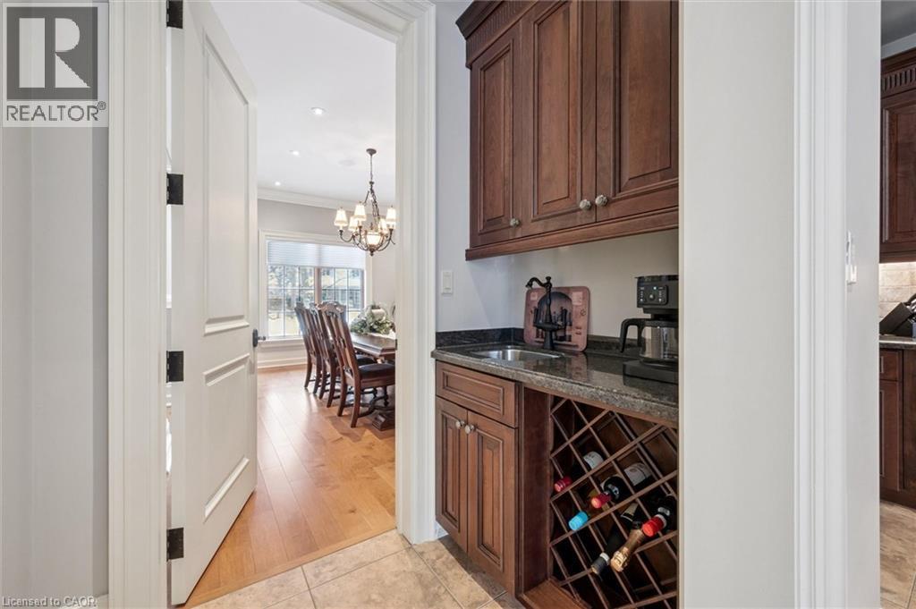 












63 METCALFE Street

,
Guelph,




Ontario
N1E4X7

