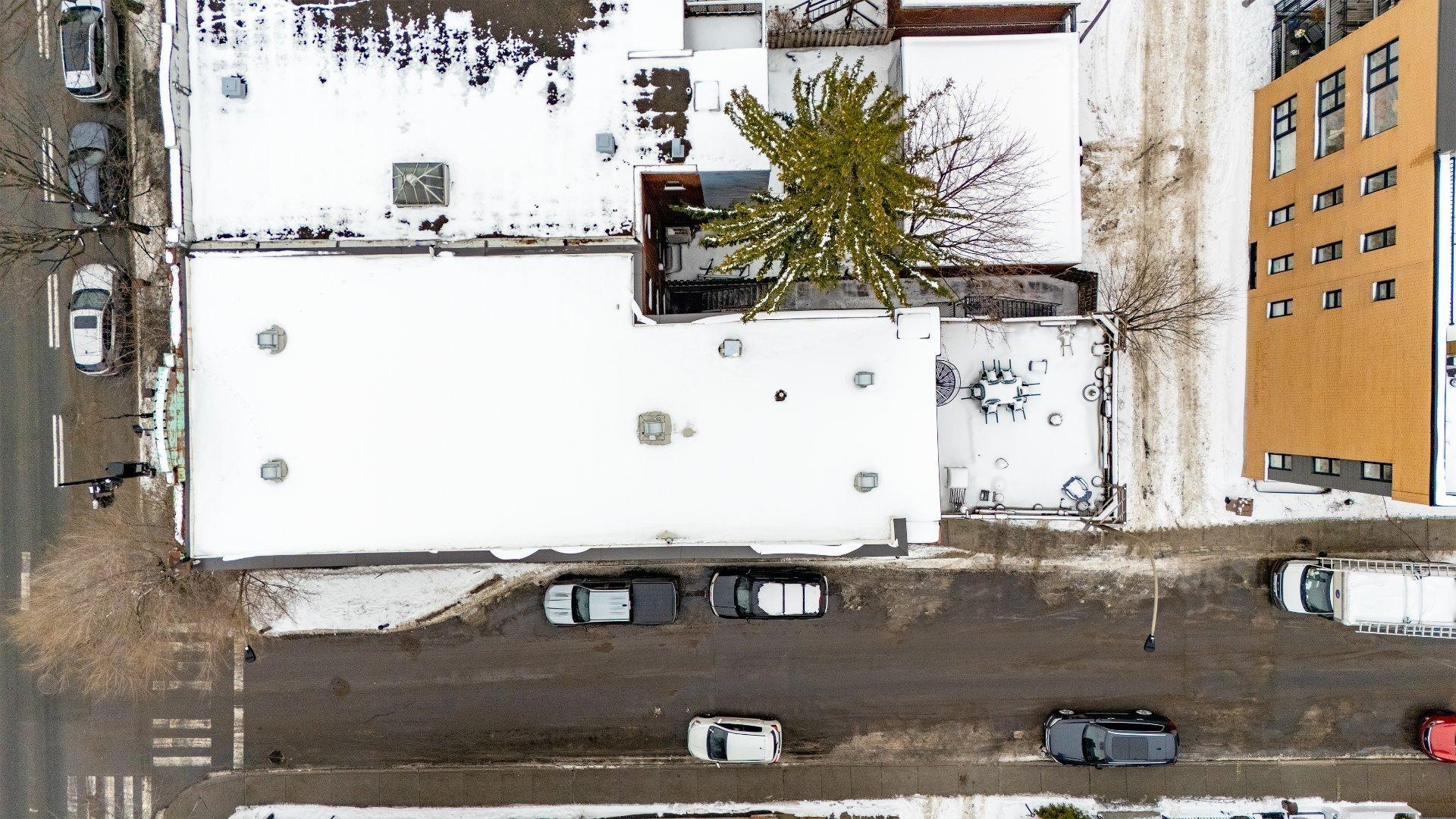 









519


Boul. St-Joseph E.

, 1,
Montréal (Le Plateau-Mont-Royal),




QC
H2J1K1

