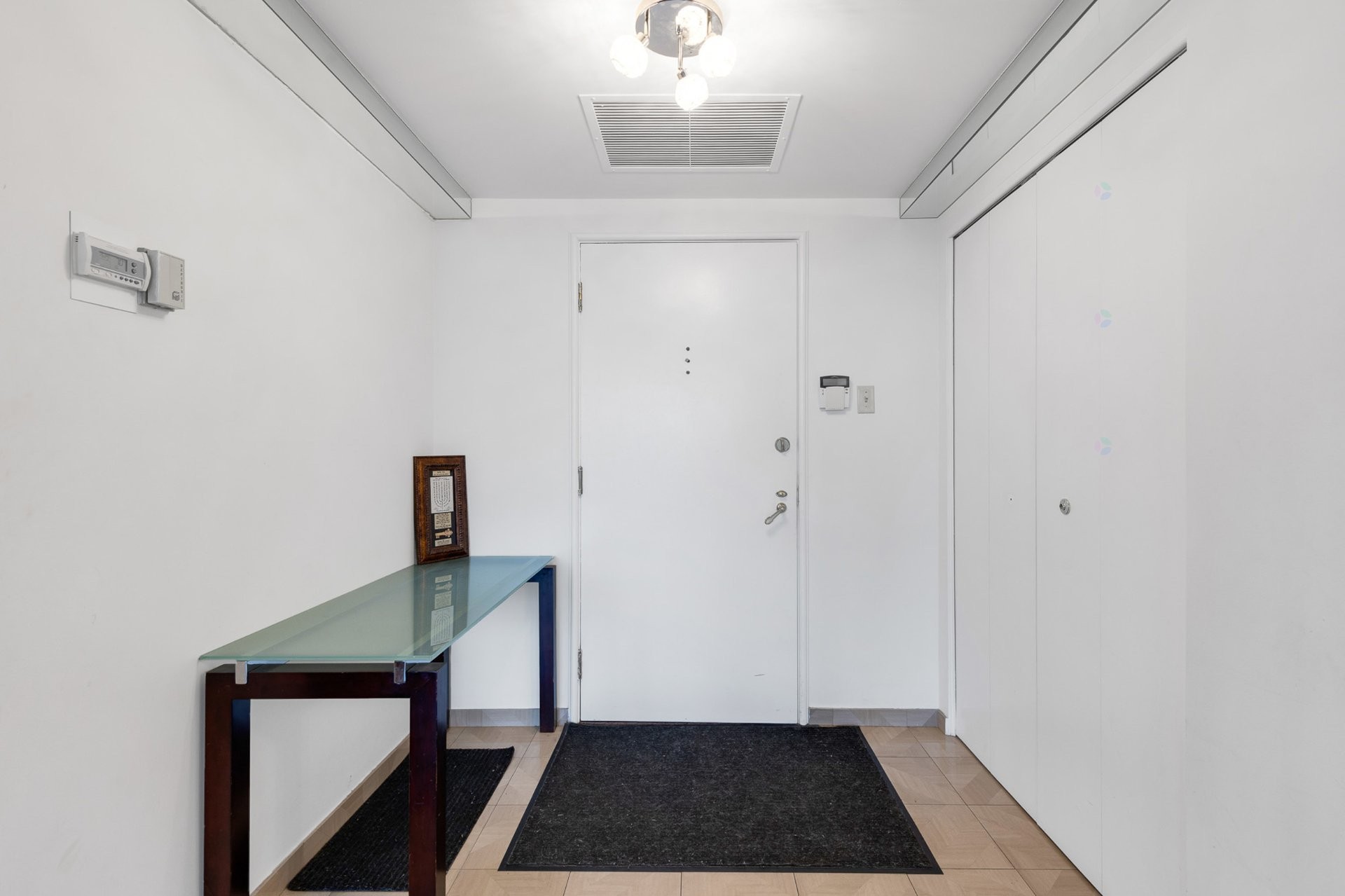 









6500


Ch. Mackle

, 305,
Côte-Saint-Luc,




QC
H4W3G7

