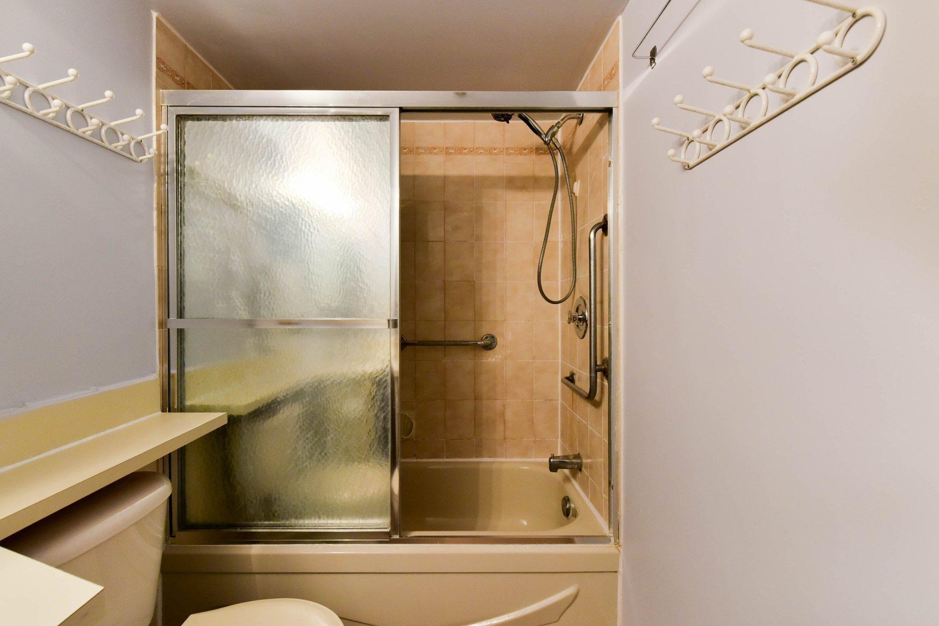 









1081


Rue St-Urbain

, 207,
Montréal (Ville-Marie),




QC
H2Z1K8

