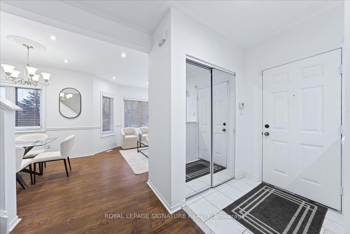 









735


New Westminster

Drive, 59,
Vaughan,




ON
L4J 7Y9

