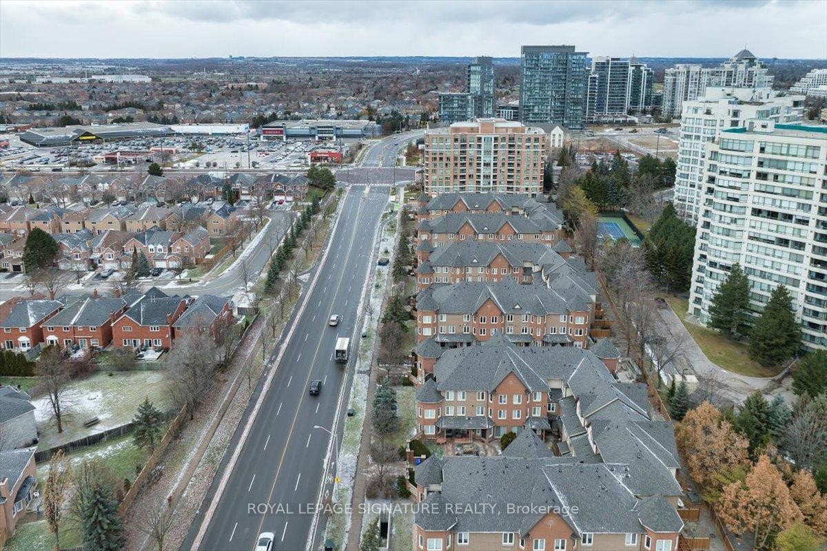 









735


New Westminster

Drive, 59,
Vaughan,




ON
L4J 7Y9

