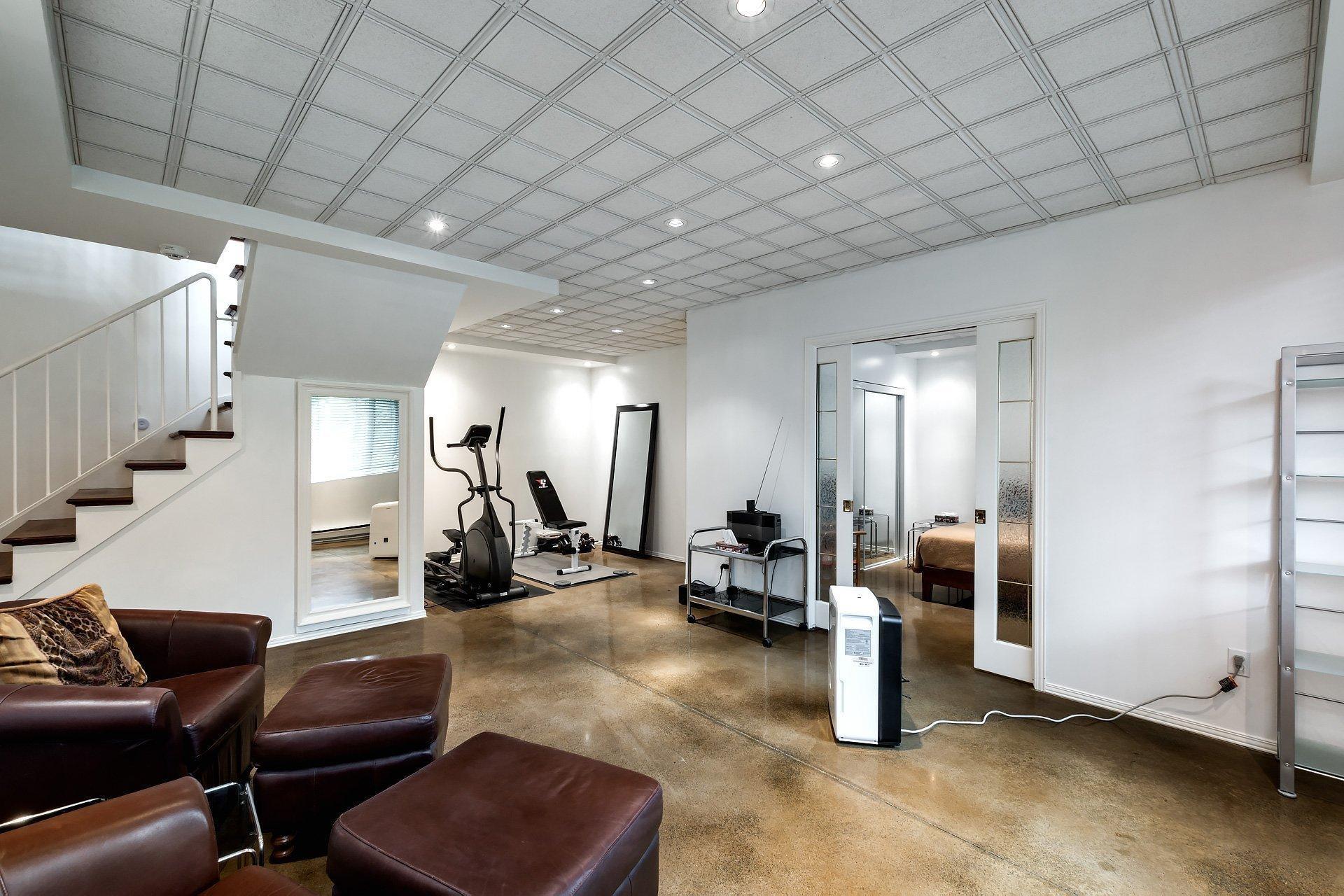 









1


Av. Sauriol

,
Laval (Laval-des-Rapides),




QC
H7N3A3

