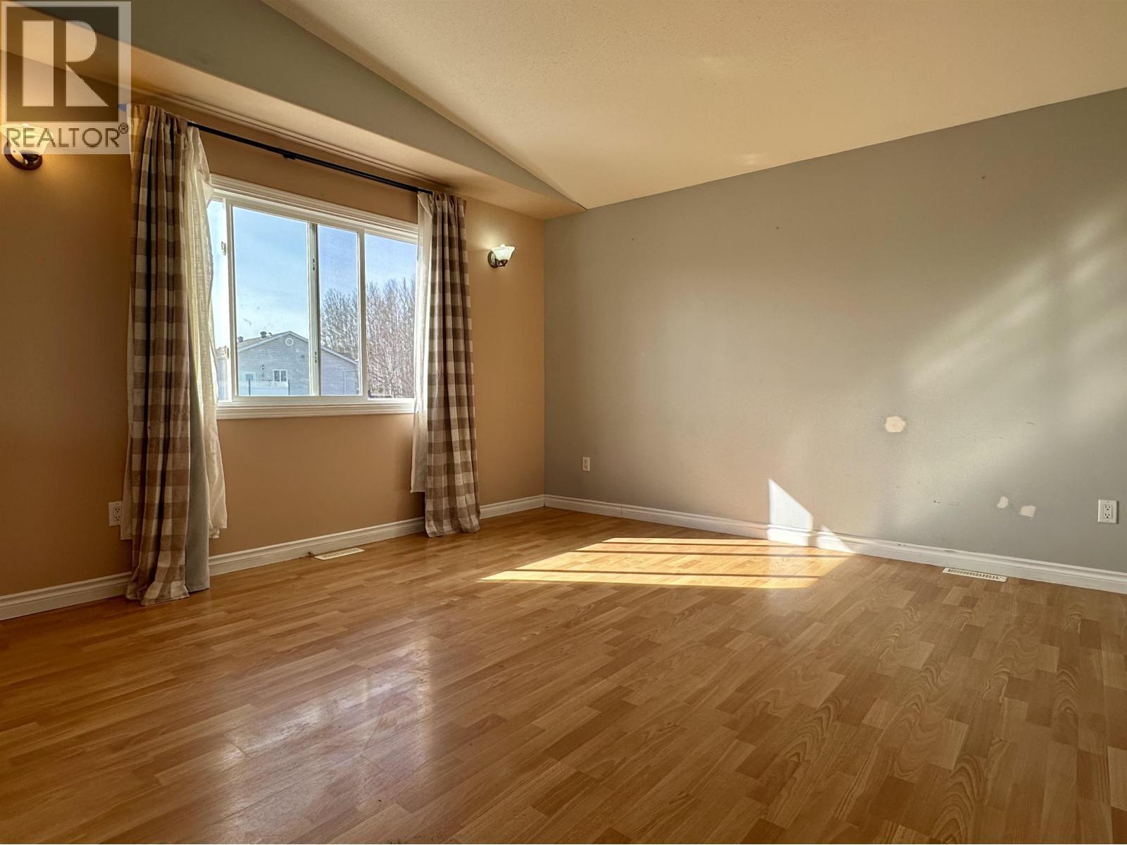 












4405 HERITAGE CRESCENT

,
Fort Nelson,




British Columbia
V0C1R0

