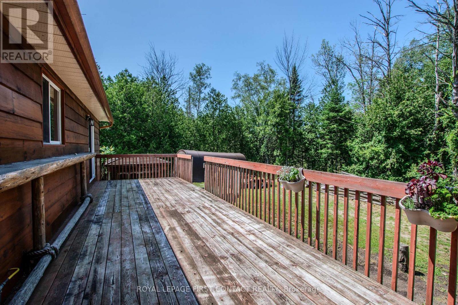 












5144 25TH SIDE ROAD

,
Essa,




Ontario
L0L2N0

