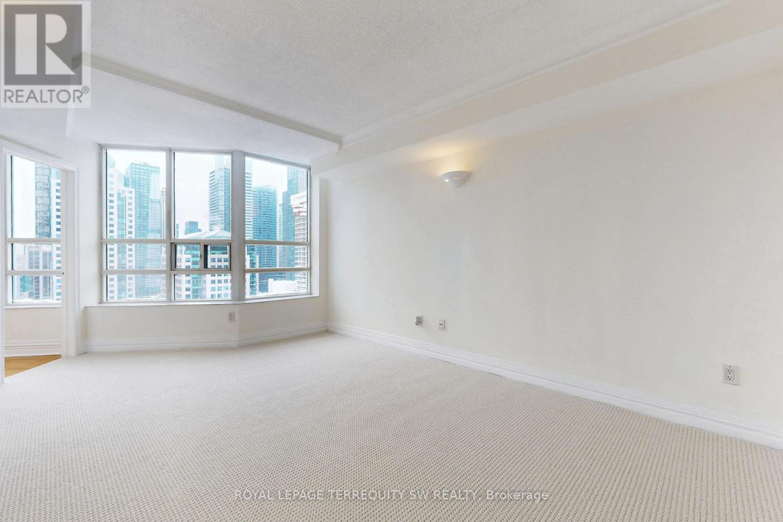 












2001 - 71 SIMCOE STREET

,
Toronto,




Ontario
M5J2S9

