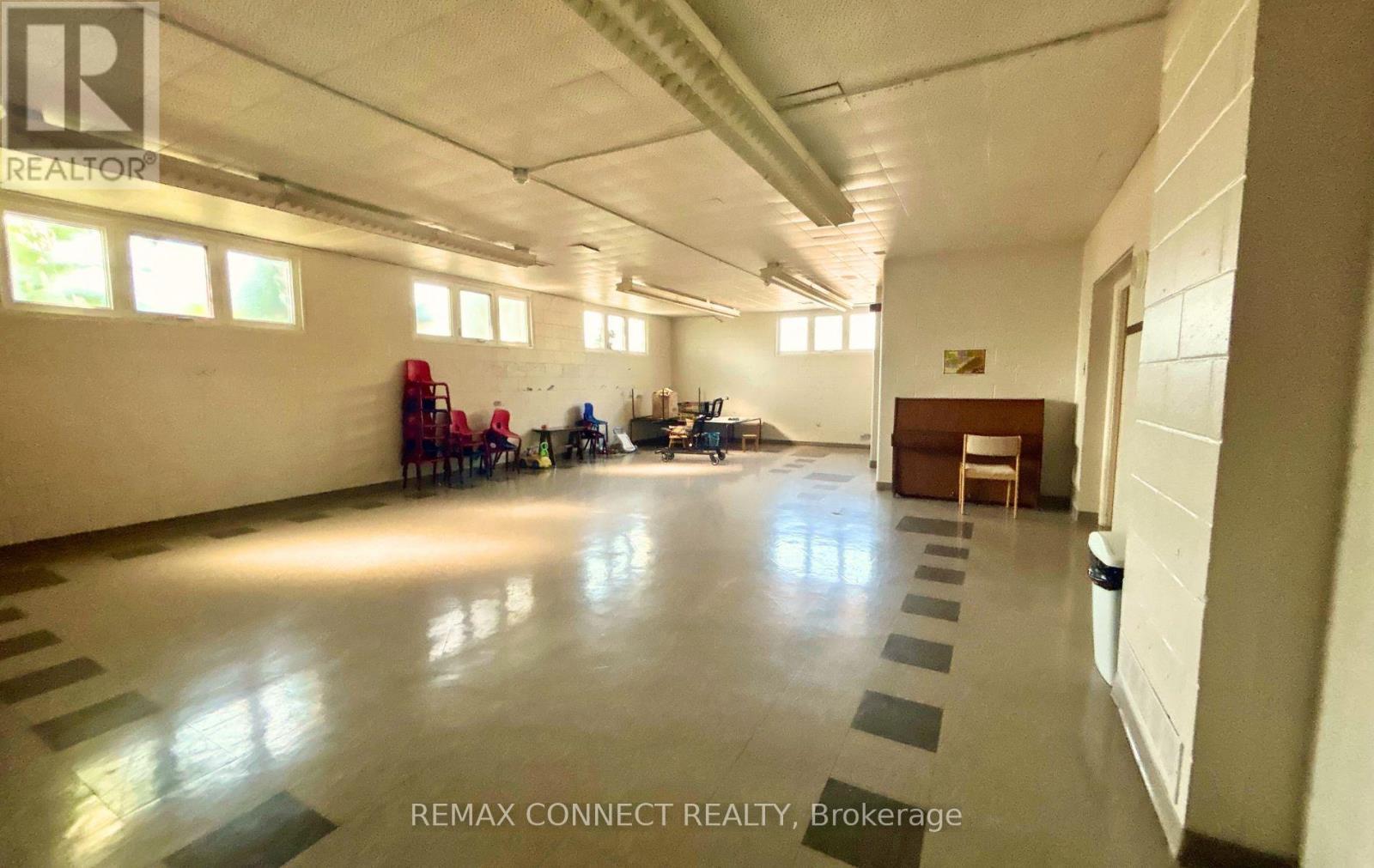 












LOWER&OFFICE - 676 SIMCOE STREET N

,
Oshawa,




Ontario
L1G4V7

