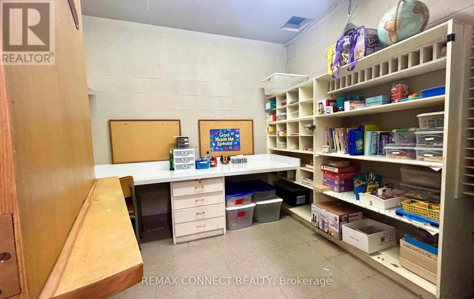 












LOWER&OFFICE - 676 SIMCOE STREET N

,
Oshawa,




Ontario
L1G4V7

