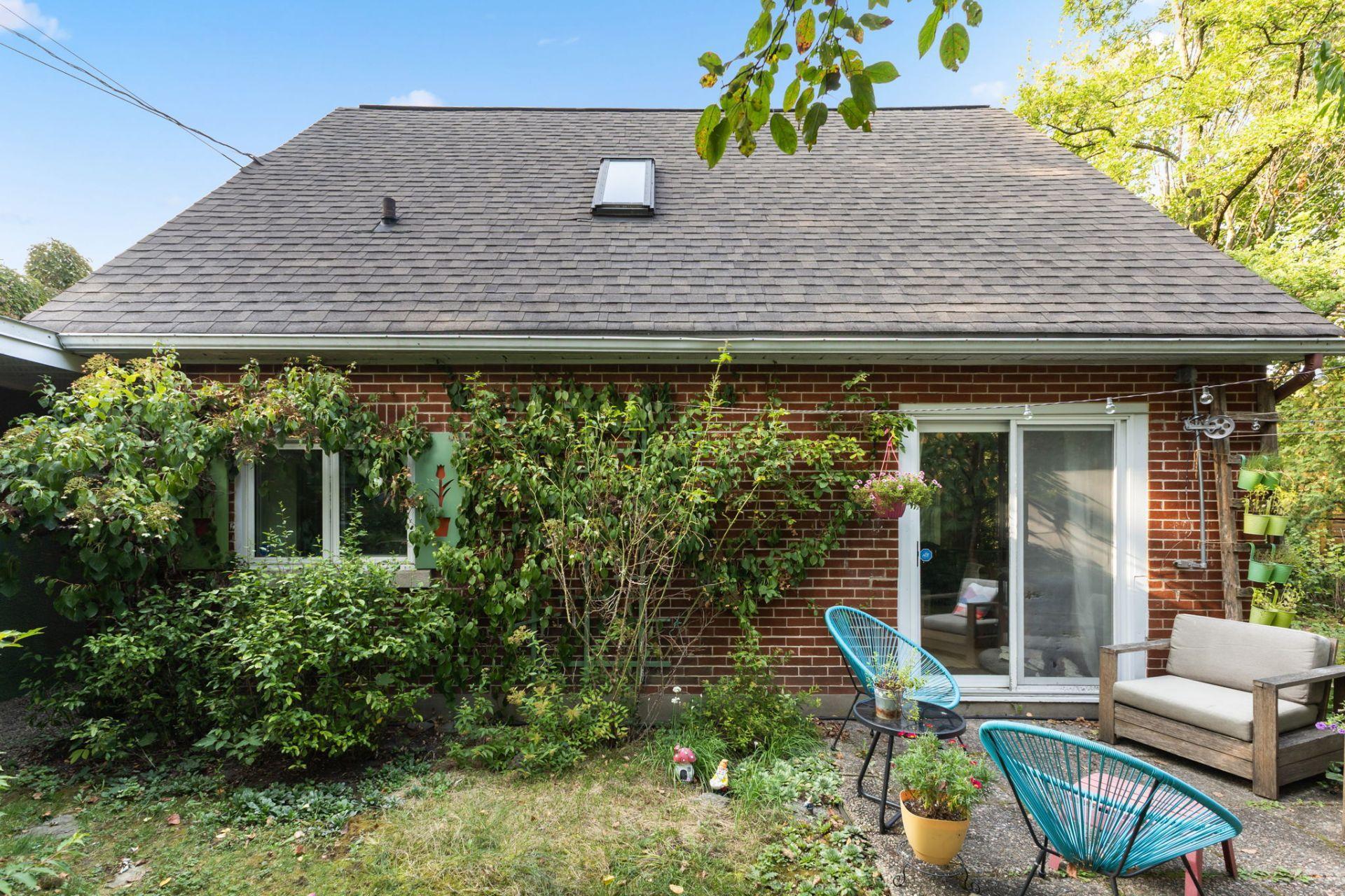 









187


Rue Brodeur

,
Gatineau (Hull),




QC
J8Y2R7

