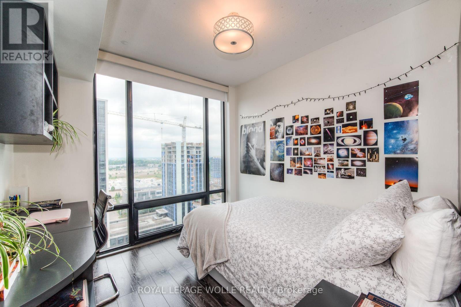 












S2007 - 330 PHILLIP STREET

,
Waterloo,




Ontario
N2L3W9

