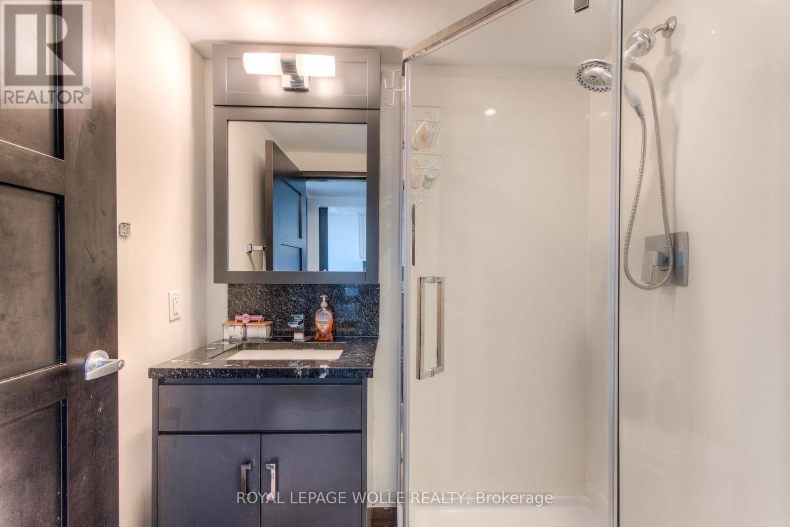 












S2007 - 330 PHILLIP STREET

,
Waterloo,




Ontario
N2L3W9

