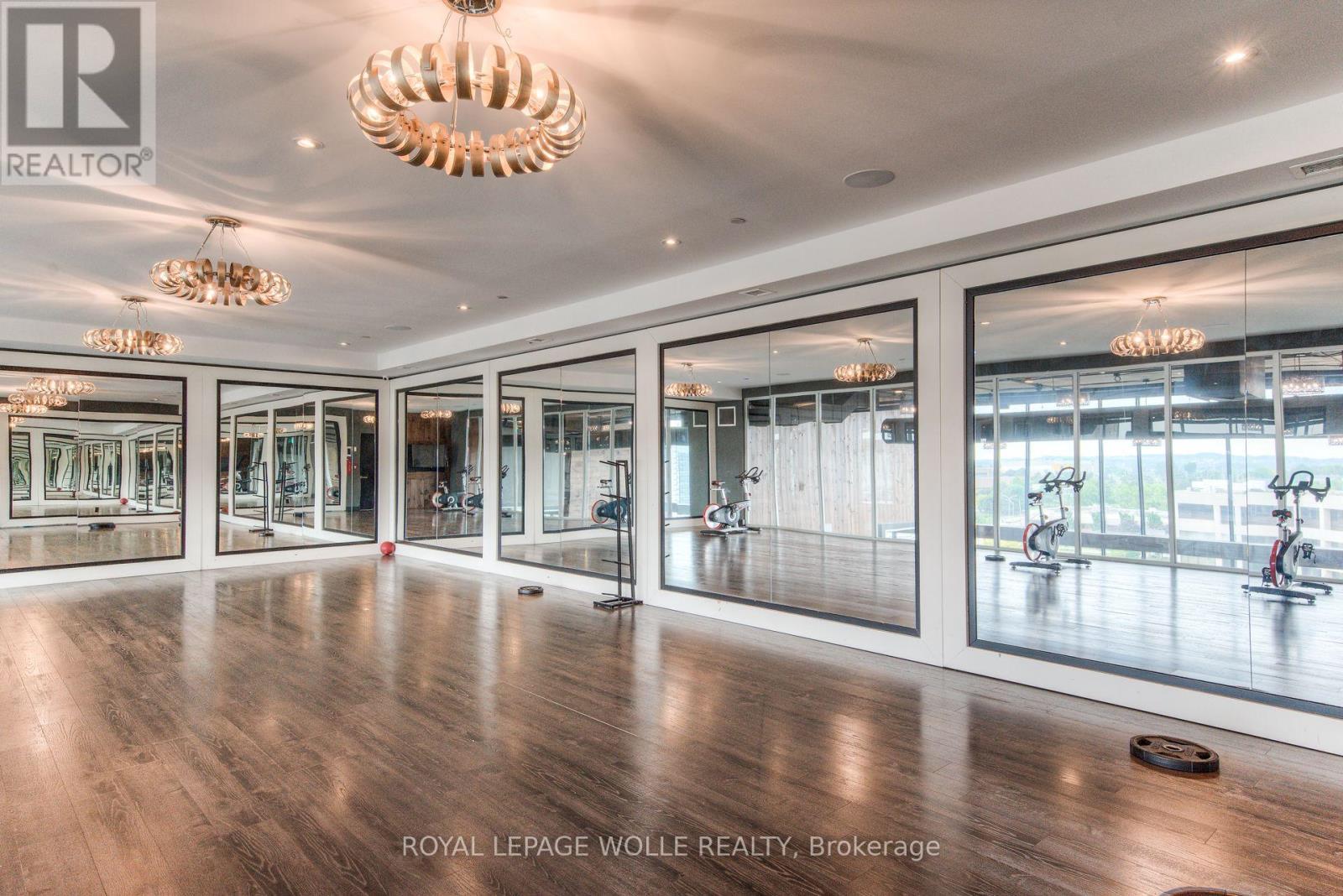 












S2007 - 330 PHILLIP STREET

,
Waterloo,




Ontario
N2L3W9

