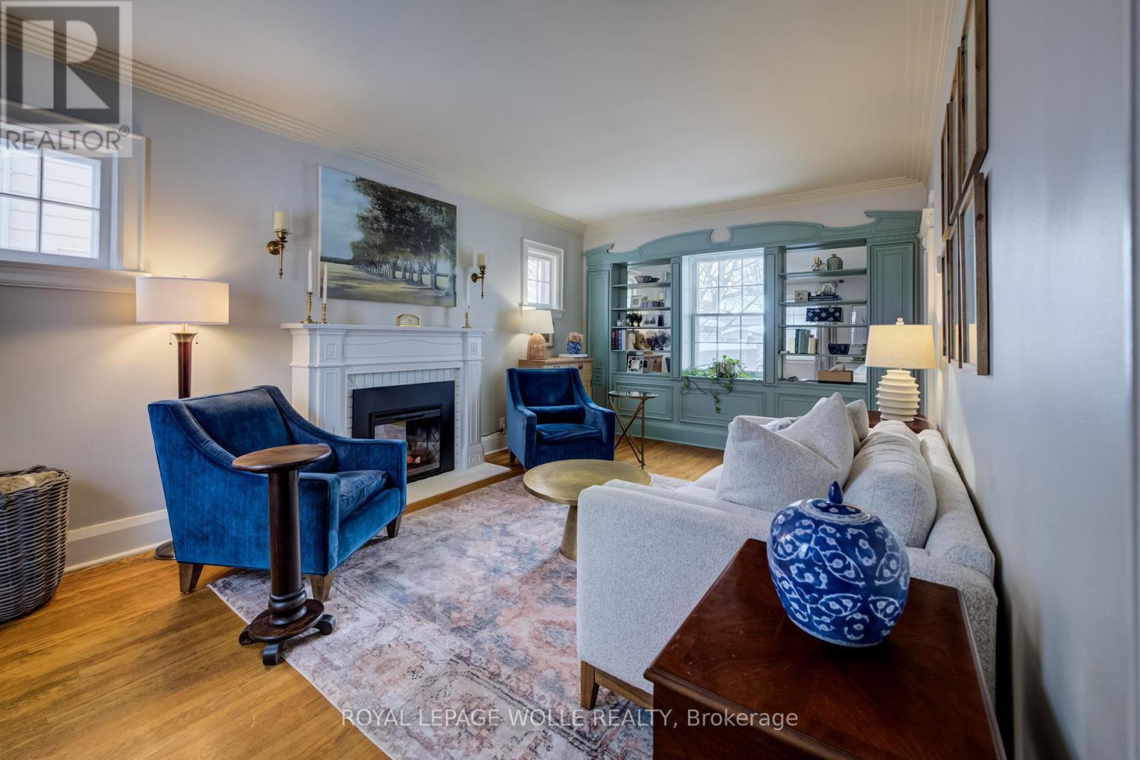 












8 LOWREY AVENUE S

,
Cambridge,




Ontario
N1R4Z1

