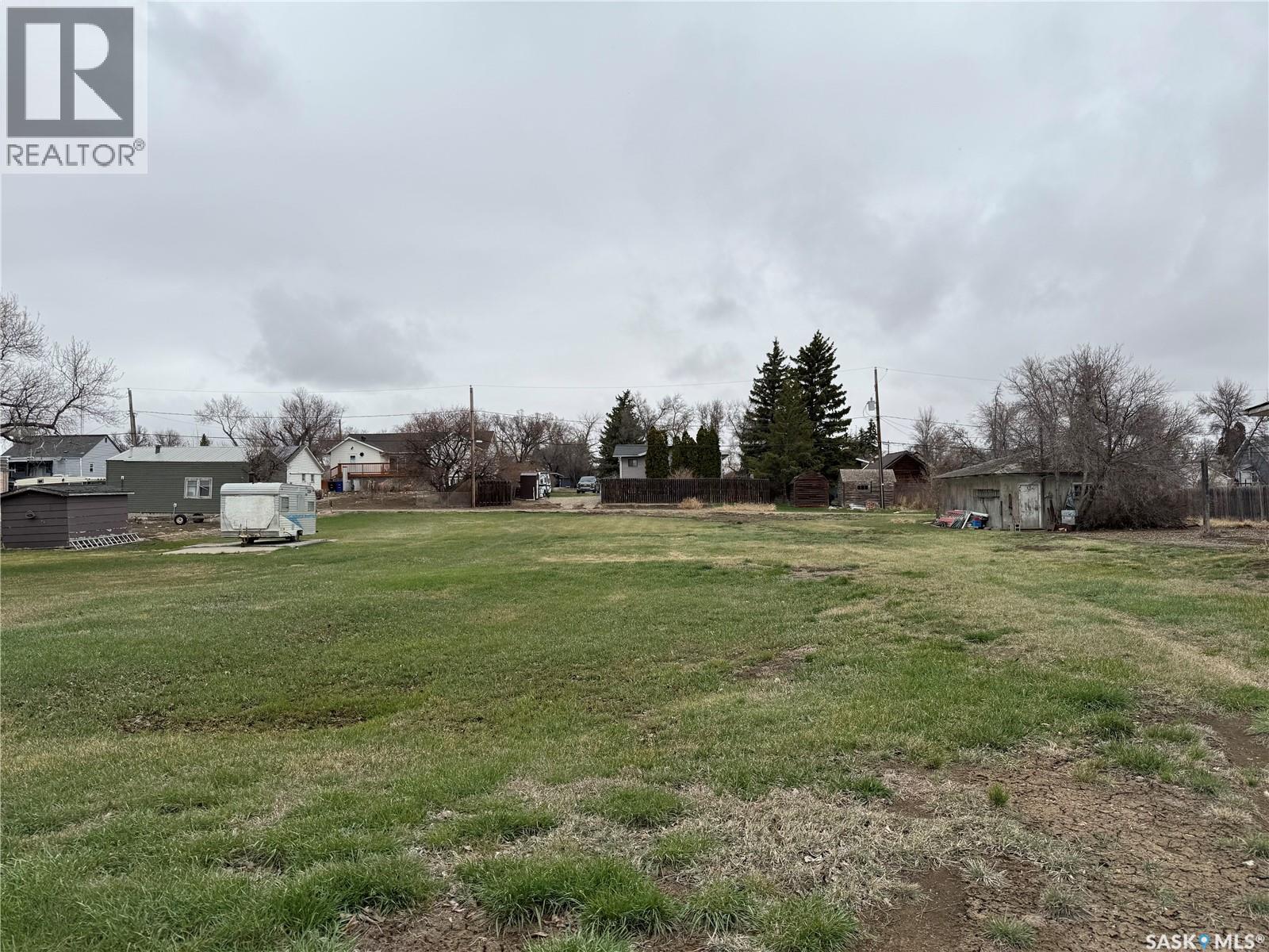 












129 7th AVENUE SW

,
Eston,







Saskatchewan
S0L1A0

