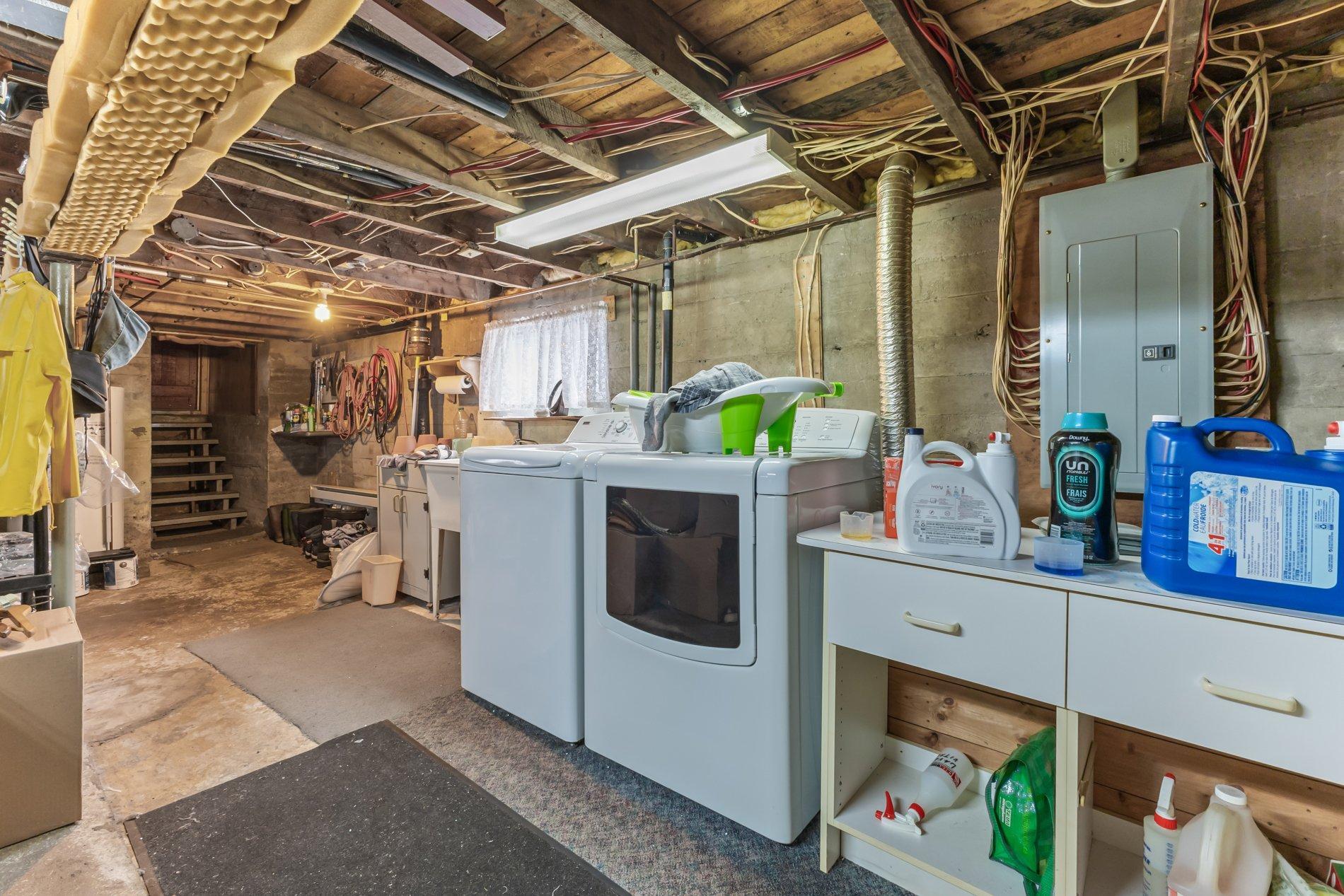 









184


Rue Jacques-Cartier S.

,
Saint-Jean-sur-Richelieu,




QC
J3B4H9

