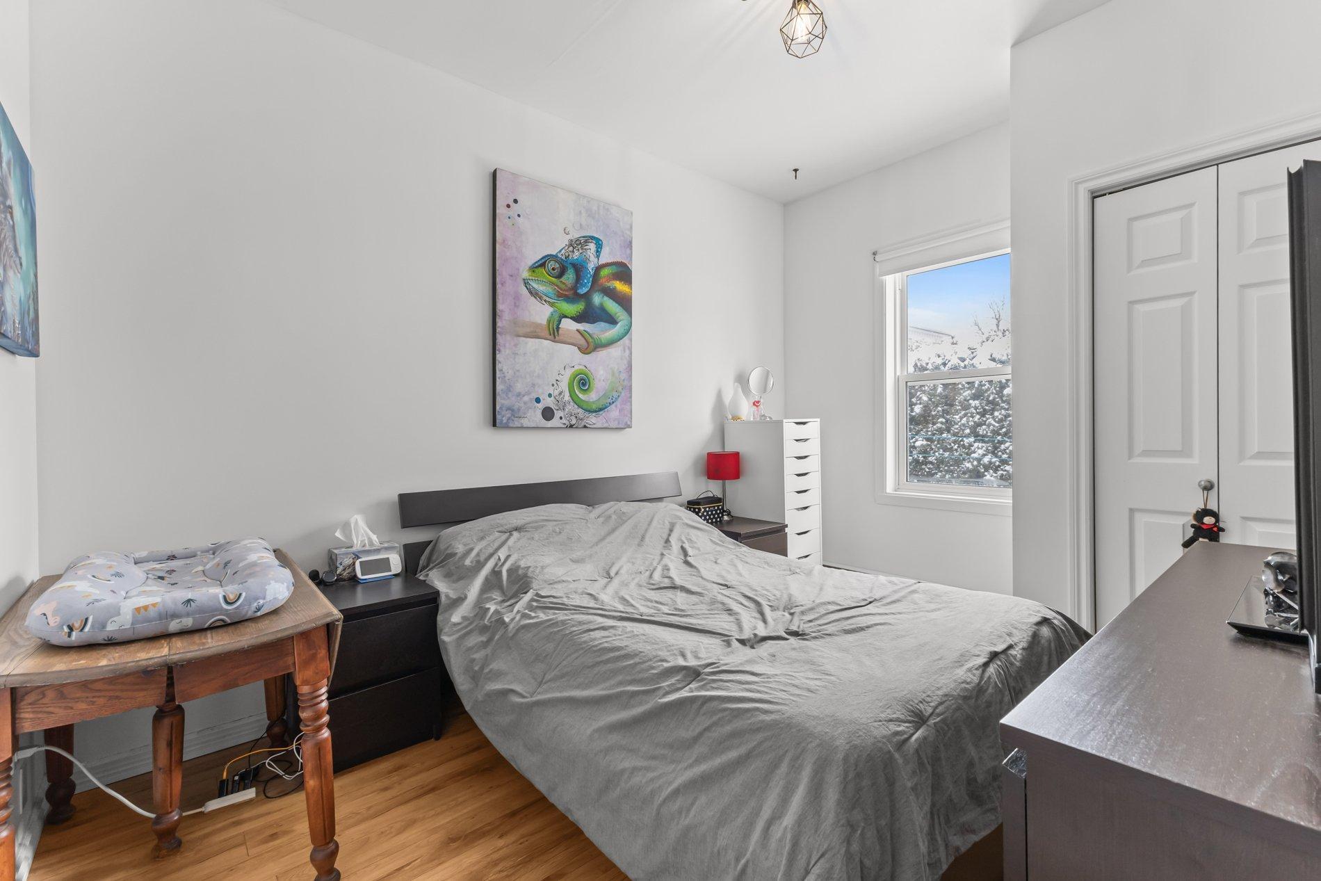 









184


Rue Jacques-Cartier S.

,
Saint-Jean-sur-Richelieu,




QC
J3B4H9

