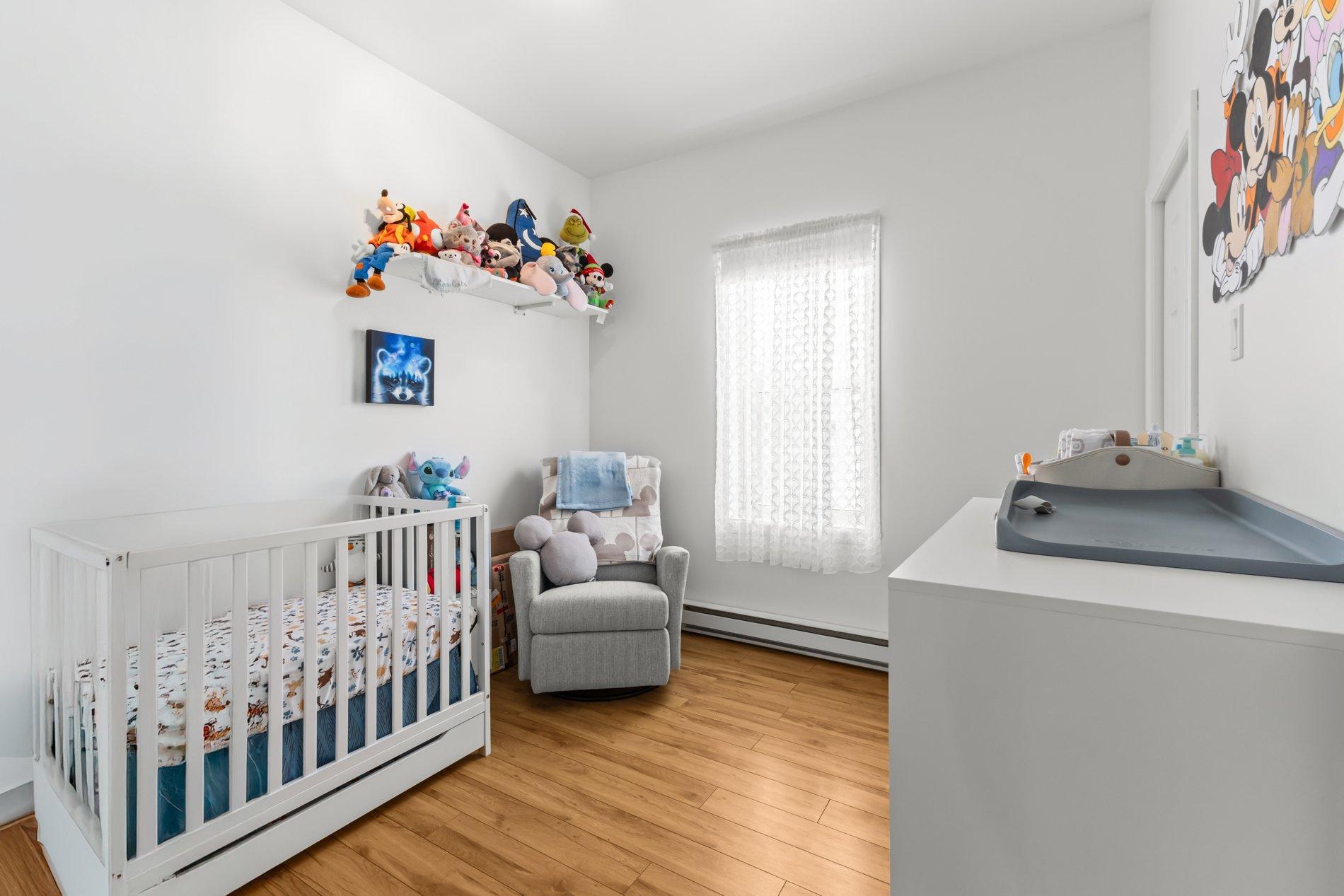 









184


Rue Jacques-Cartier S.

,
Saint-Jean-sur-Richelieu,




QC
J3B4H9

