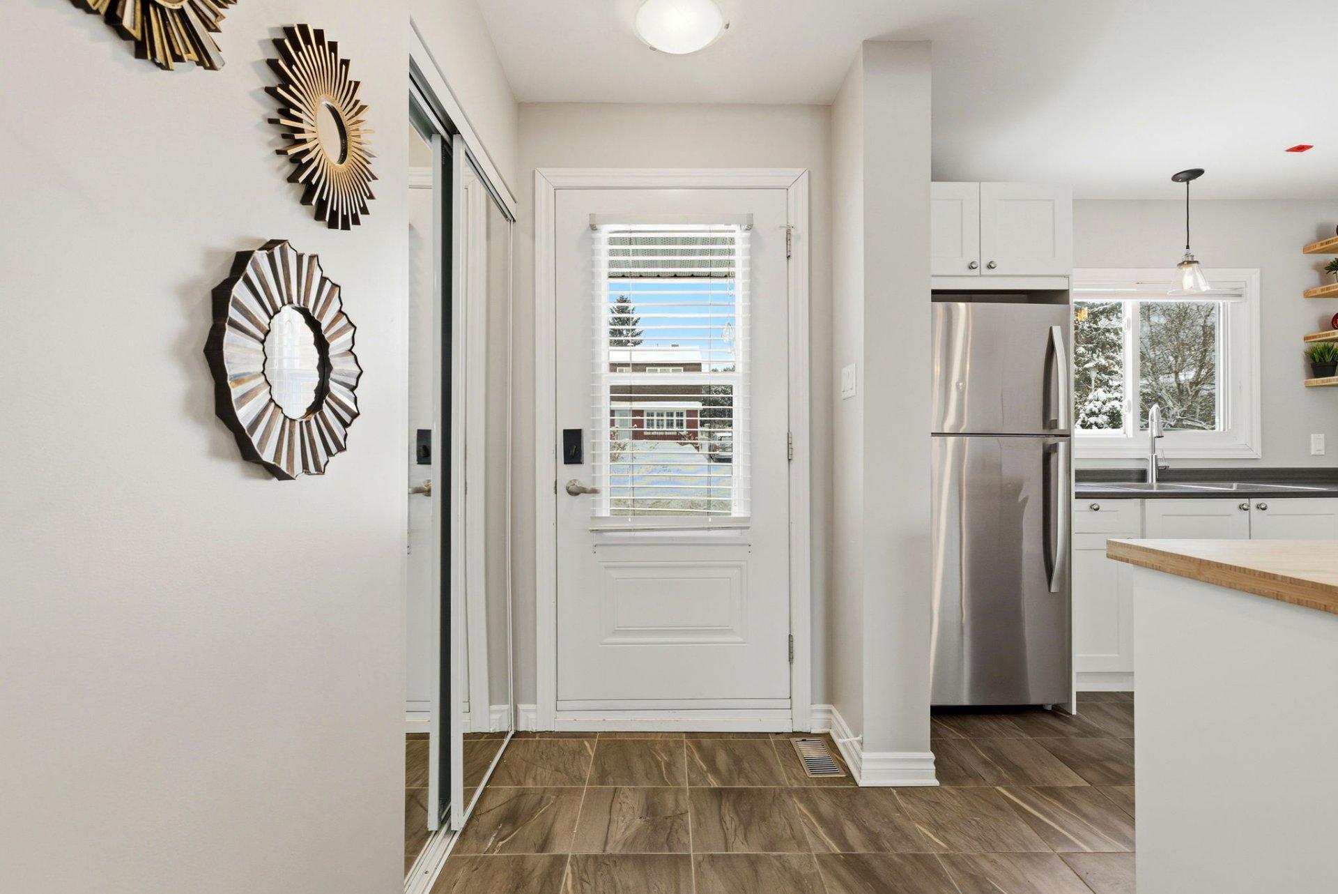 









442


Rue John-Egan

,
Gatineau (Aylmer),




QC
J9H3V7

