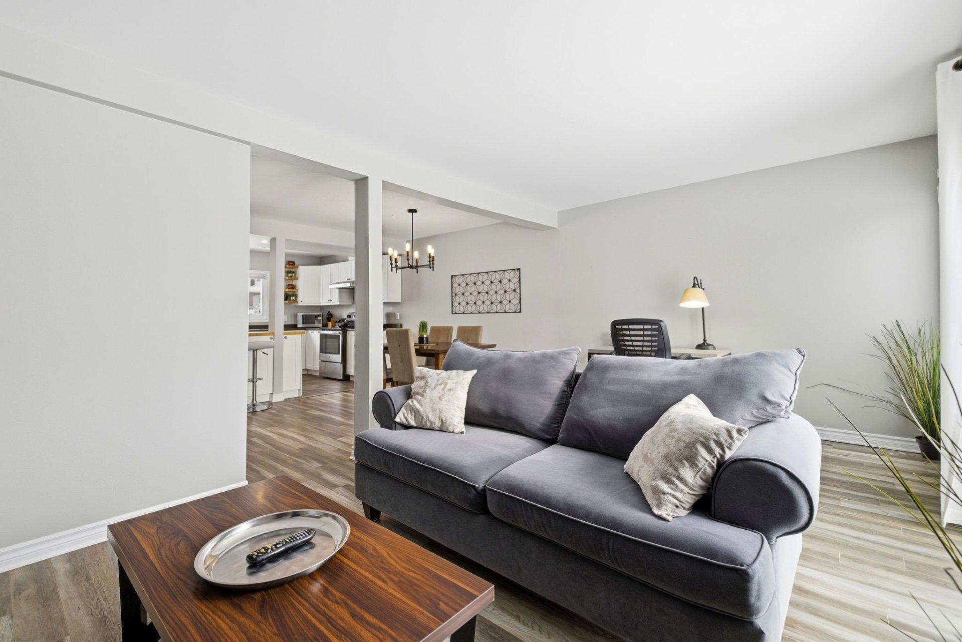 









442


Rue John-Egan

,
Gatineau (Aylmer),




QC
J9H3V7

