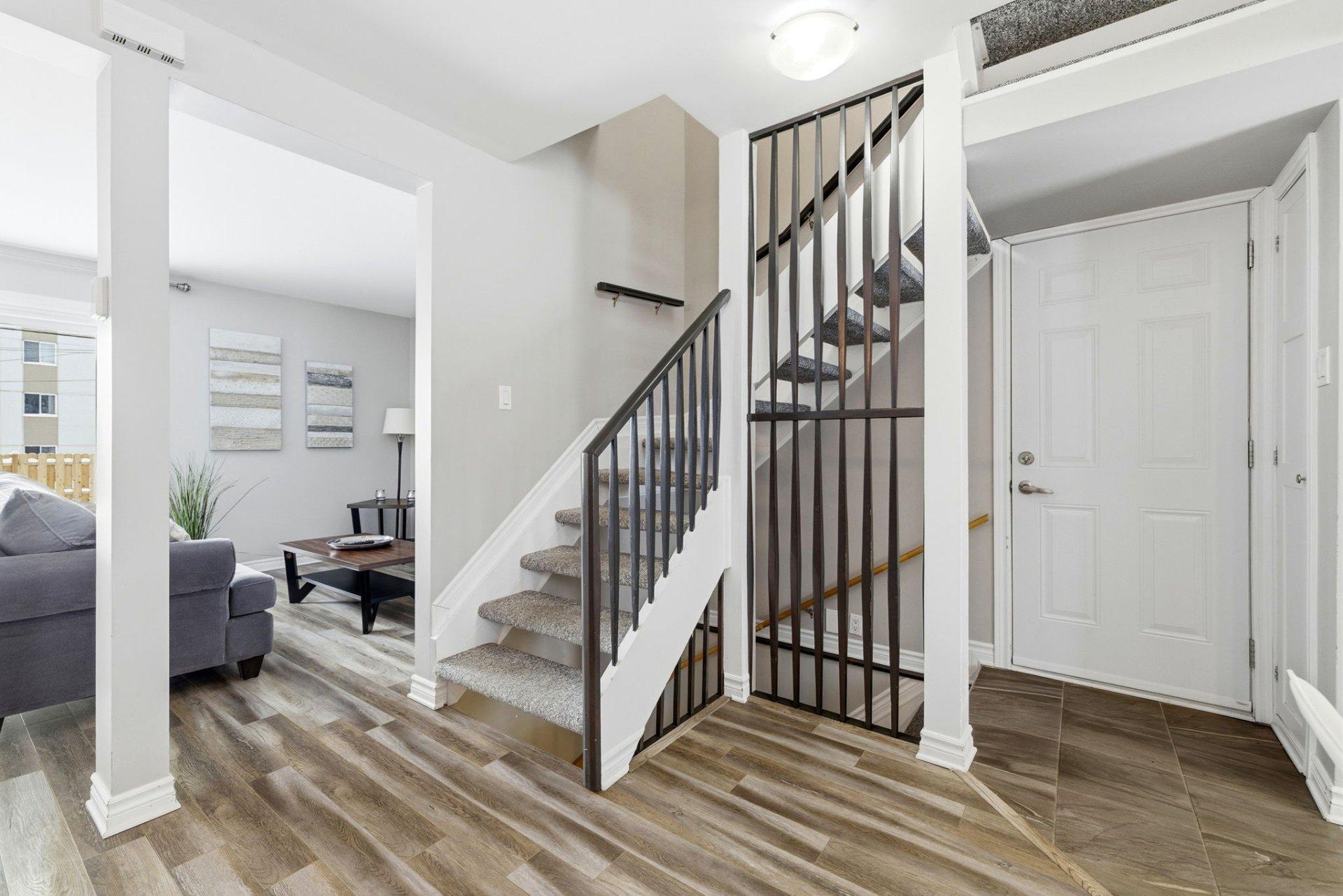 









442


Rue John-Egan

,
Gatineau (Aylmer),




QC
J9H3V7

