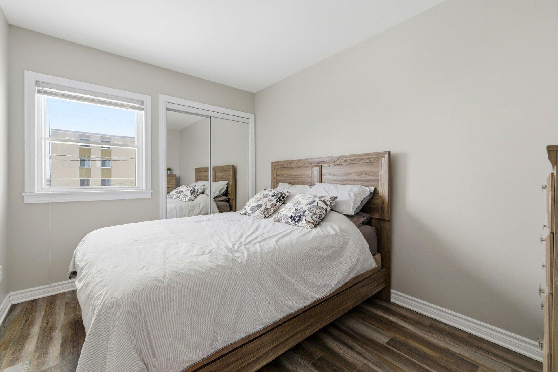 









442


Rue John-Egan

,
Gatineau (Aylmer),




QC
J9H3V7

